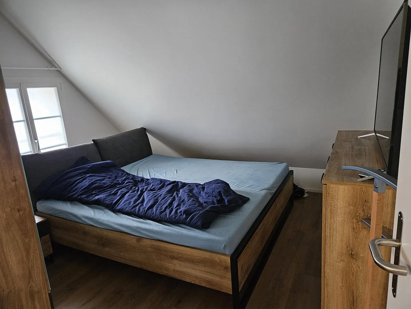 Furnished apartment for subletting - Photo 1 of 6