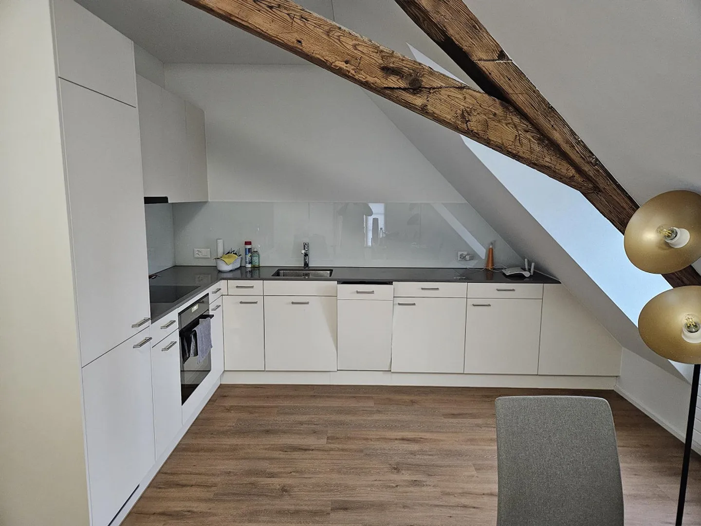 Furnished apartment for subletting - Photo 4 of 6