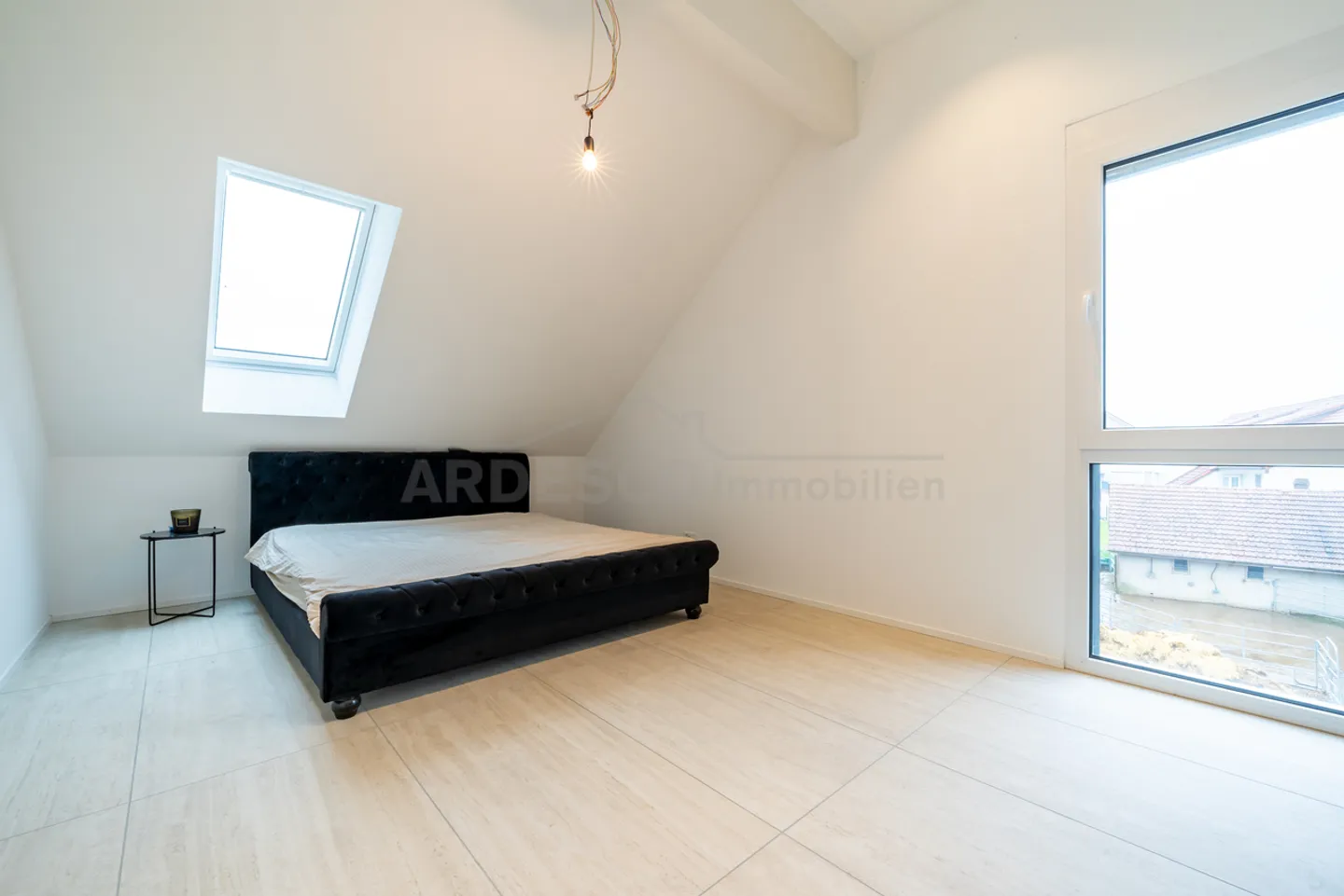 New construction, elegance, comfort, and excellent condition combined! - Photo 5 of 11