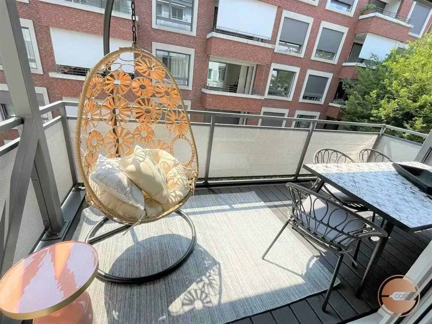 Charming Apartment in Zürich - Photo 4 of 10