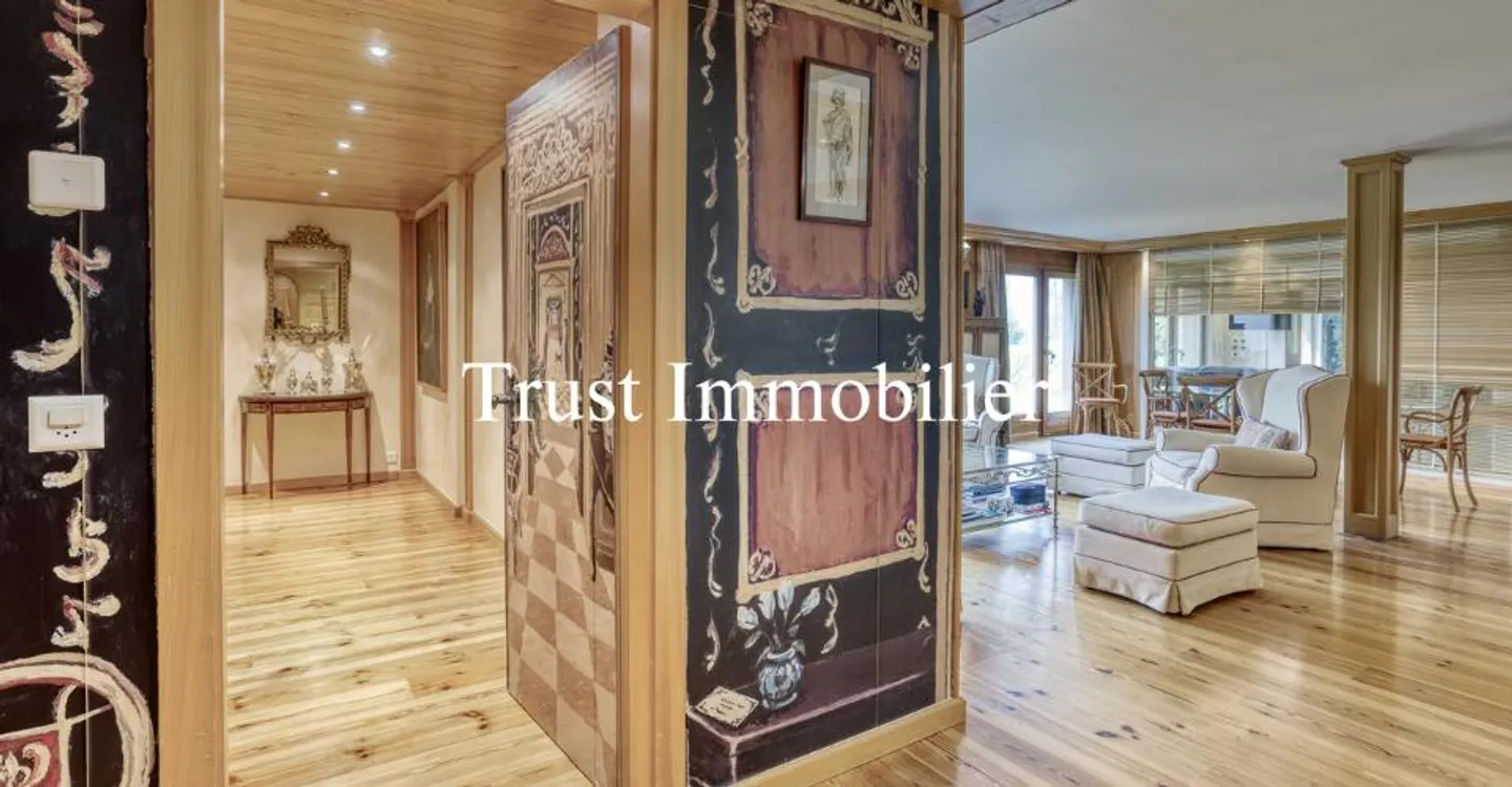 Eccezionale appartamento SKI IN/OUT nel centro di Crans - Foto 5 di 10