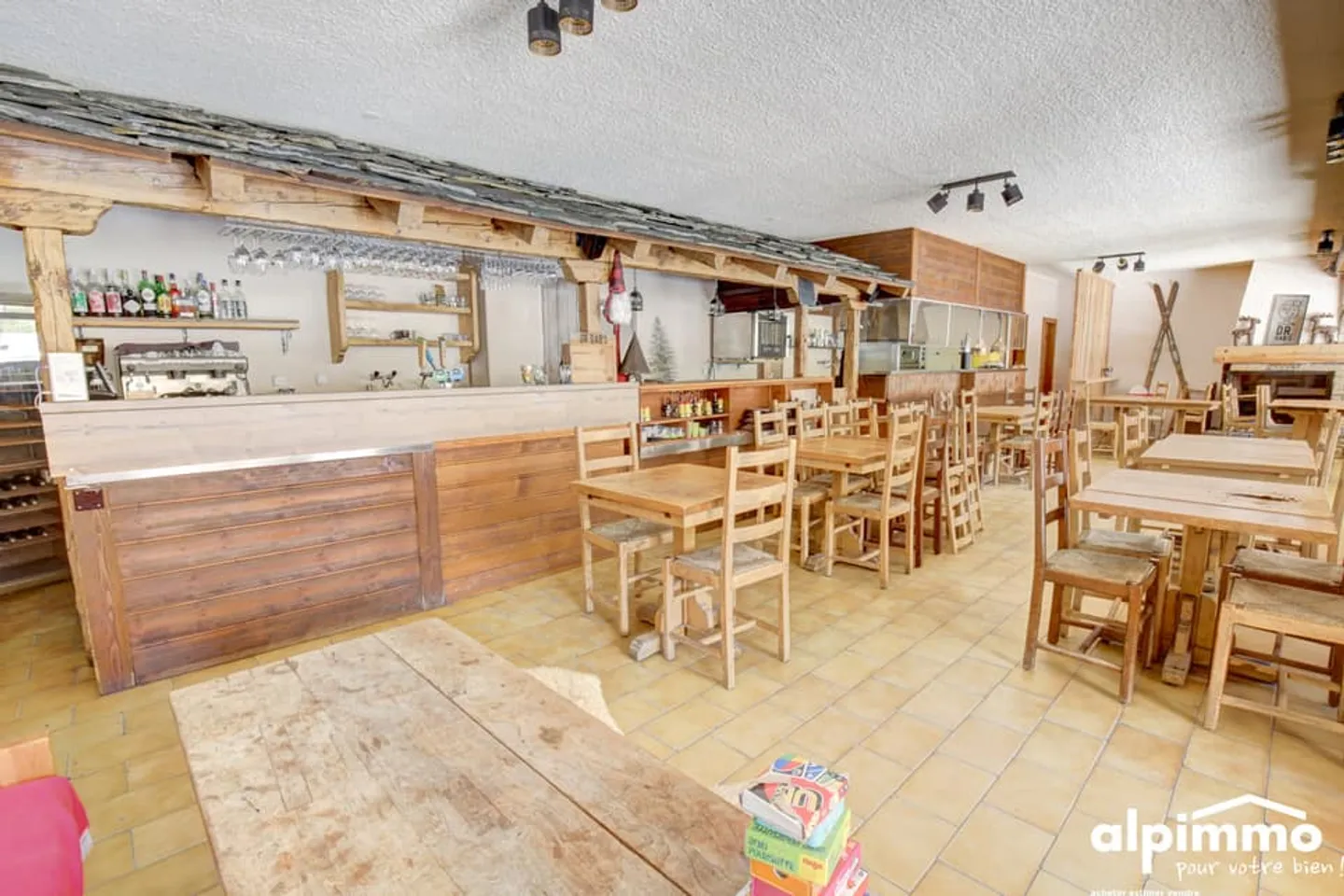 A vendre ! Restaurant à Siviez, au coeur des 4Vallées ! - Photo 5 sur 13