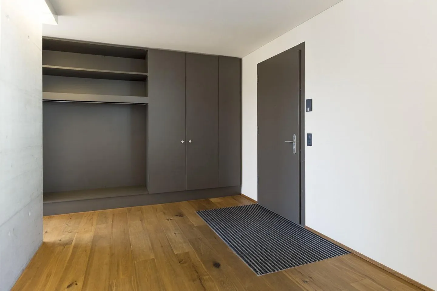 Modern Loft Apartment in Wolfhausen - Photo 5 of 6