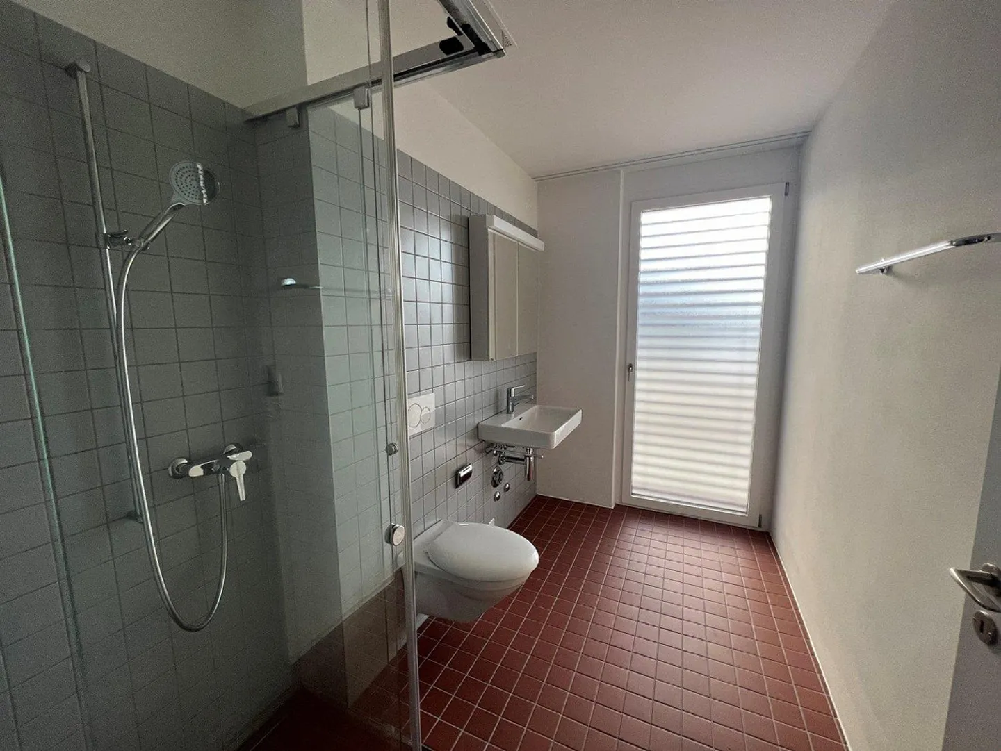 Modernes Apartment in Thun - Foto 3 von 7