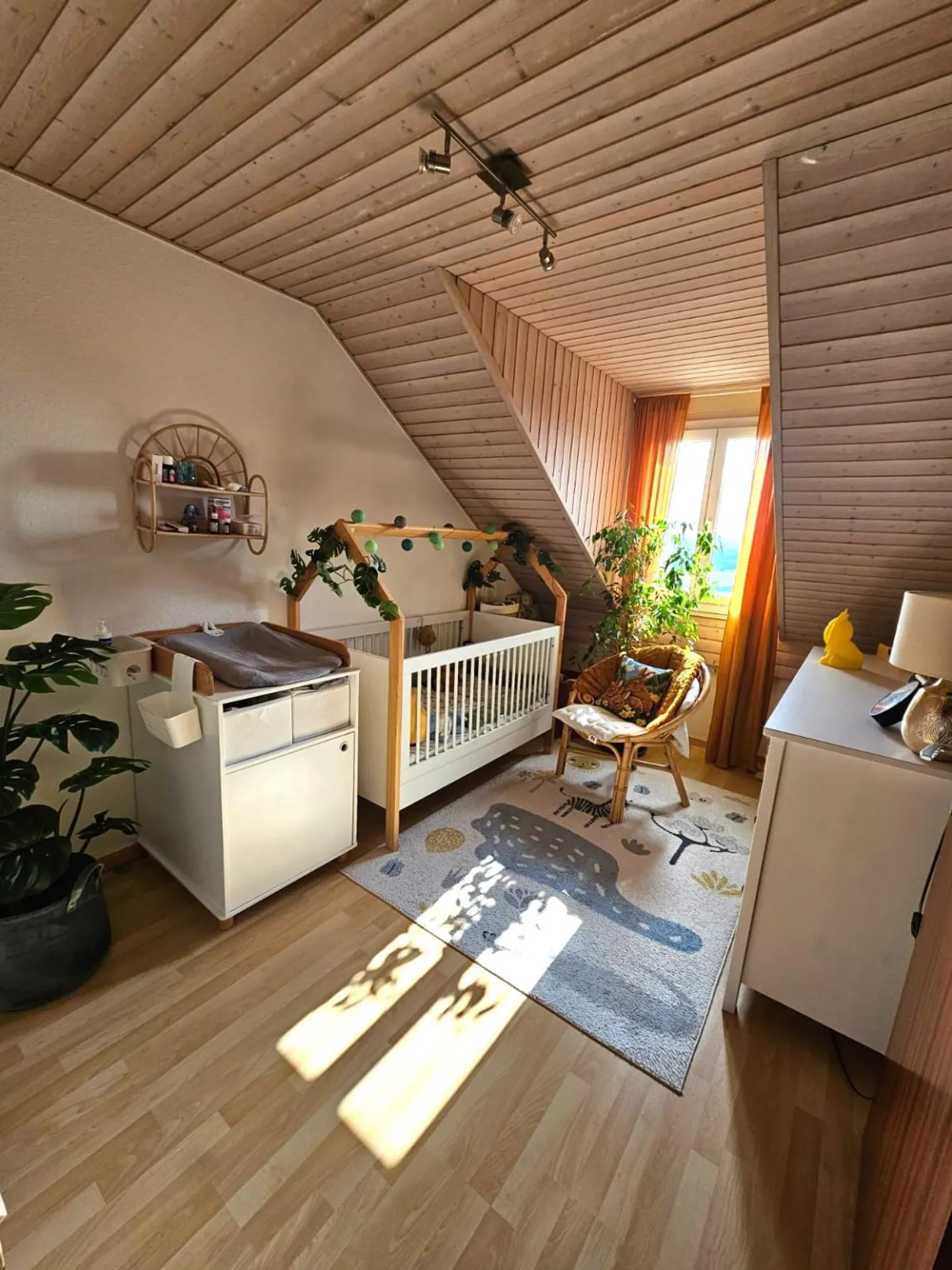 Charmante 5.5 Zimmer Wohnung - Foto 4 von 8