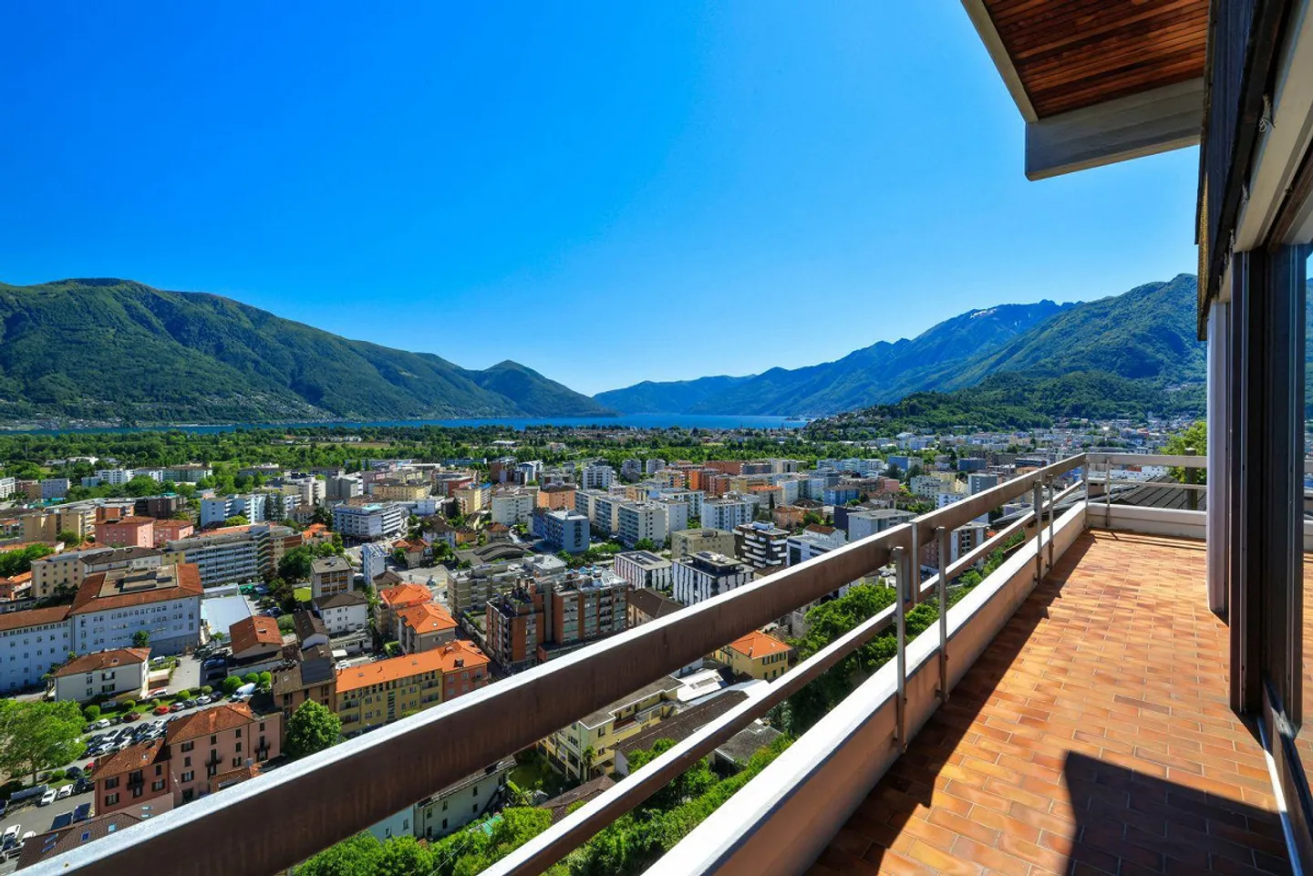 Charmante Villa mit Seeblick - Foto 20 von 30