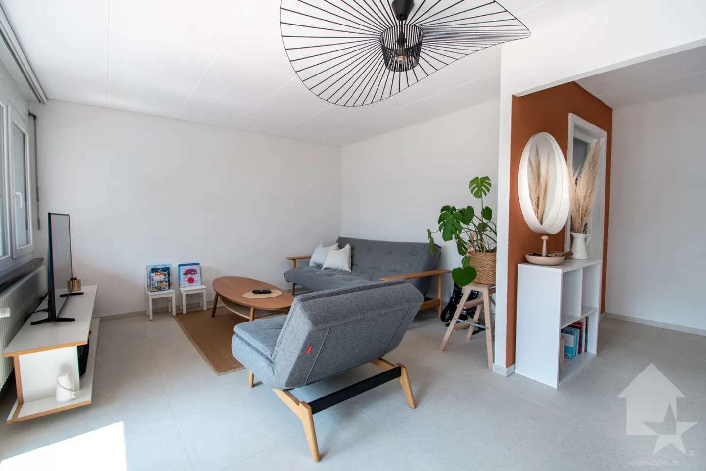 Vouvry, appartement de 4.5 pièces rénové au dernier étage - Photo 5 sur 10