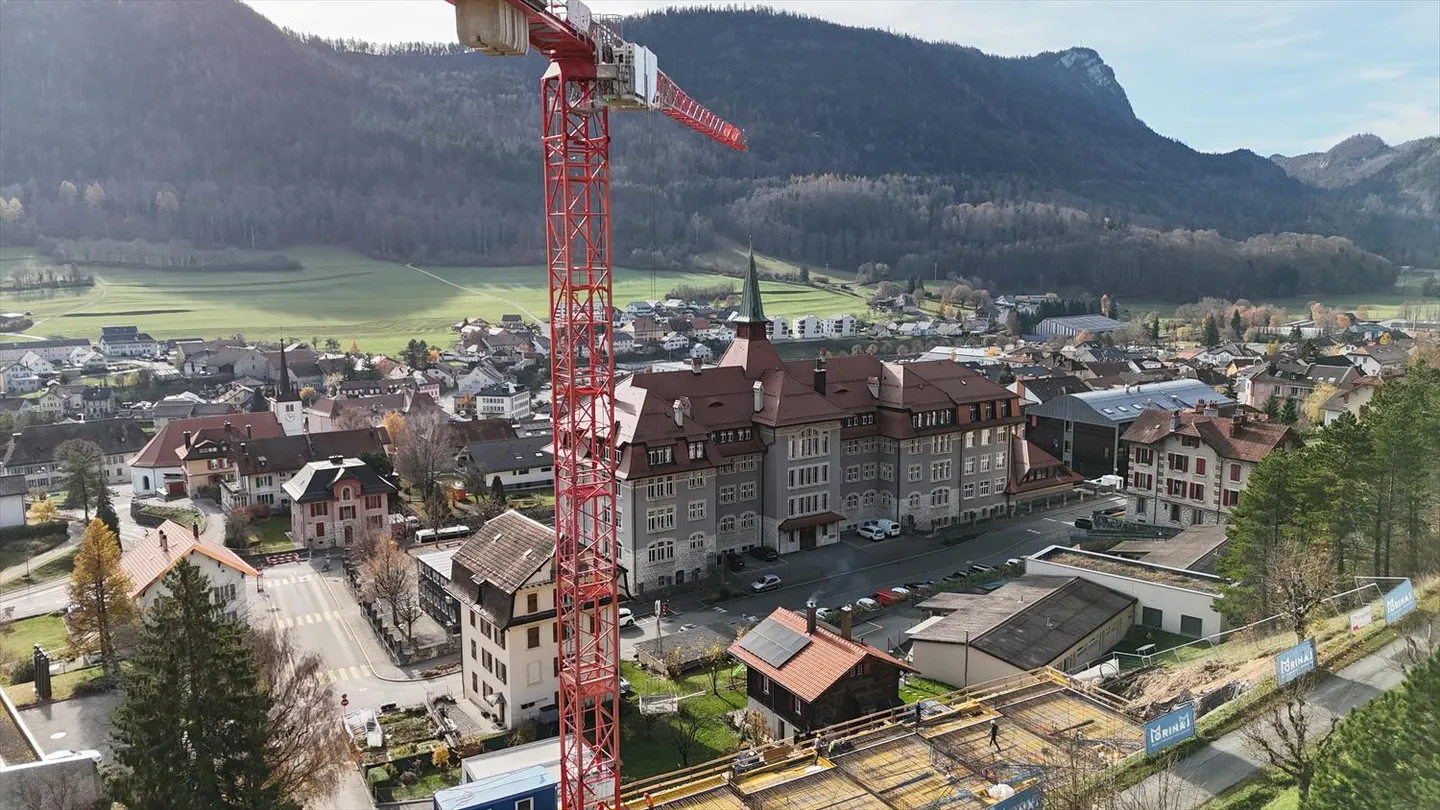 Maison contiguë 4.5 pièces - Photo 6 sur 10