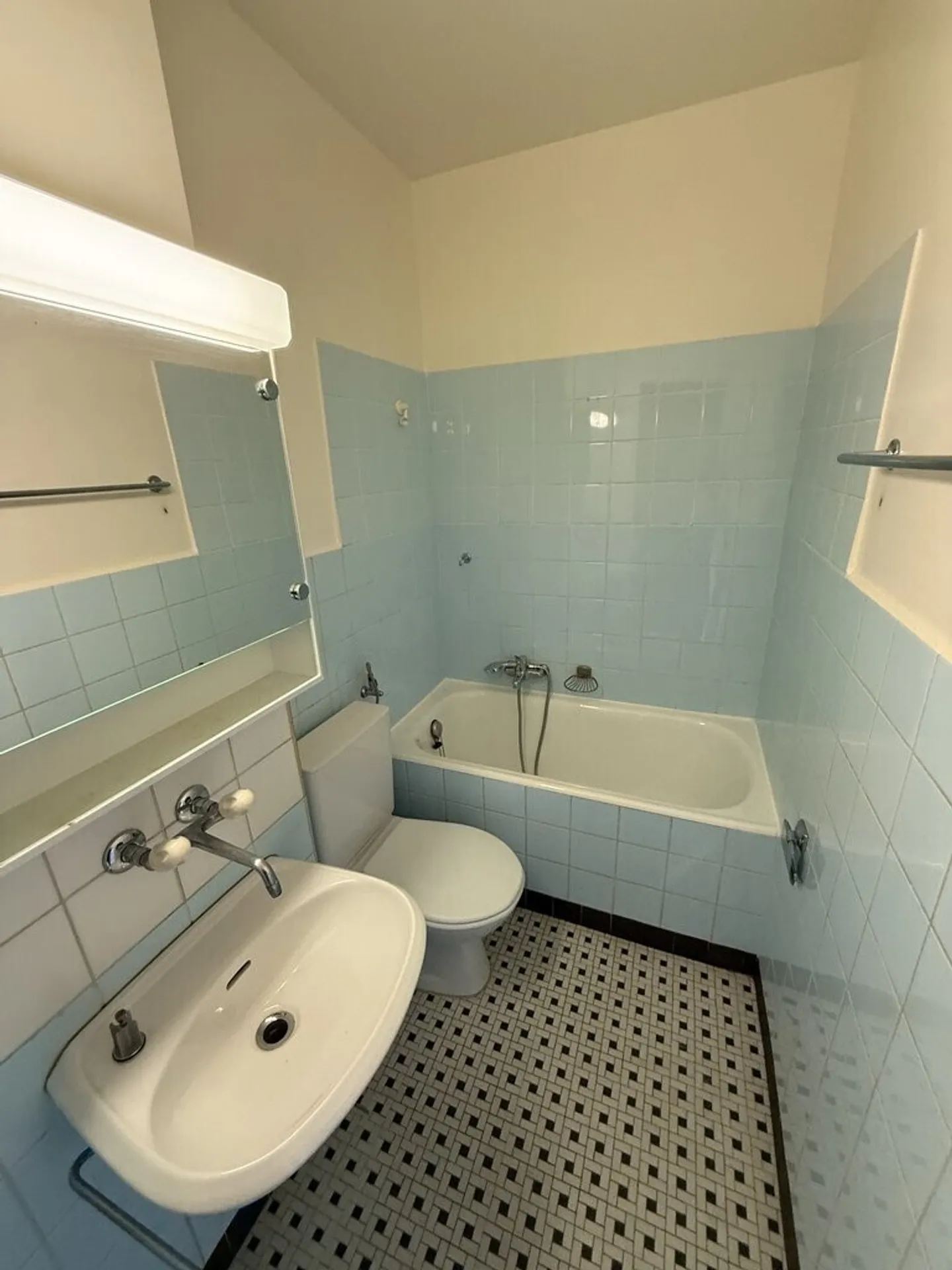 Da afferrare! Superbo studio vicino a tutti i servizi! - Foto 4 di 4