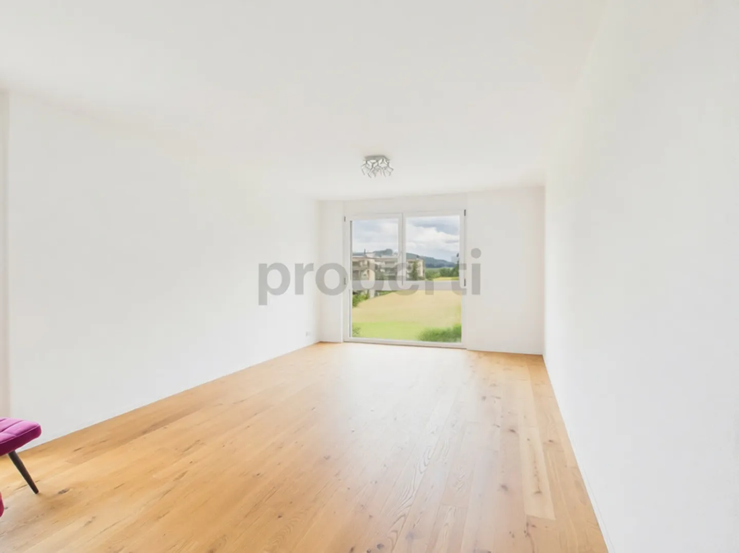 Grande e familiare casa bifamiliare - Foto 11 di 13