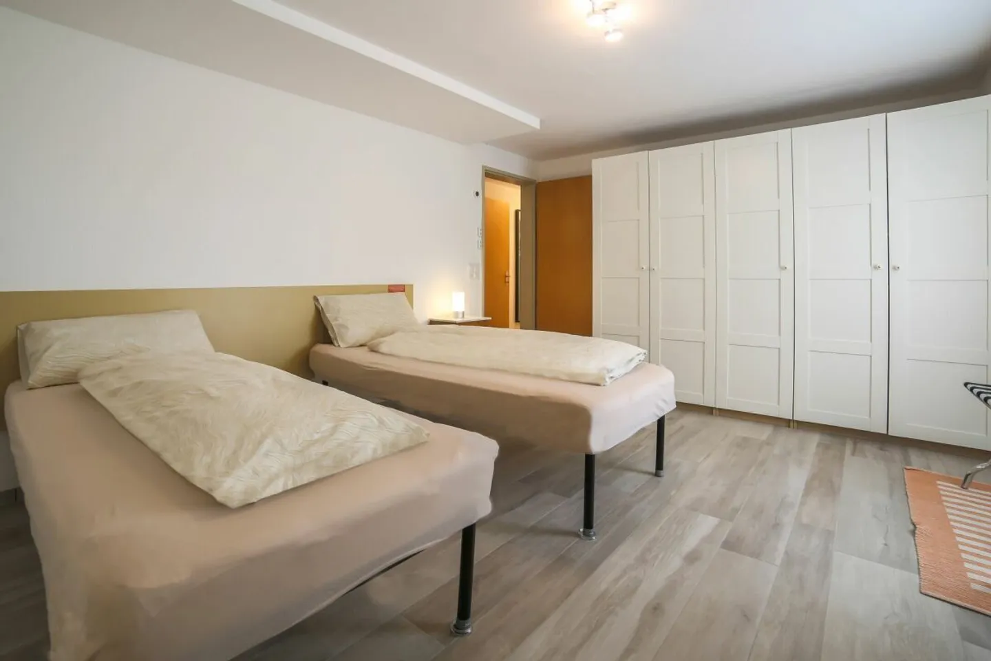 Ampia casa familiare con piscina - Foto 6 di 12