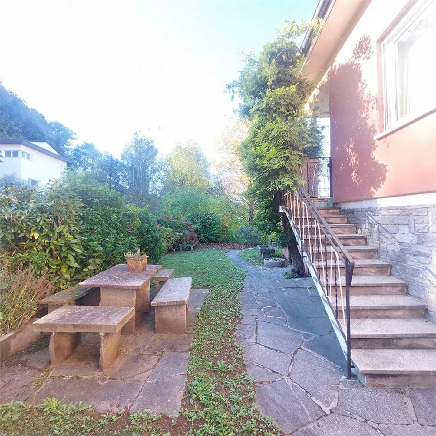 Montagnola, Buildable land with existing villa - Photo 4 of 5