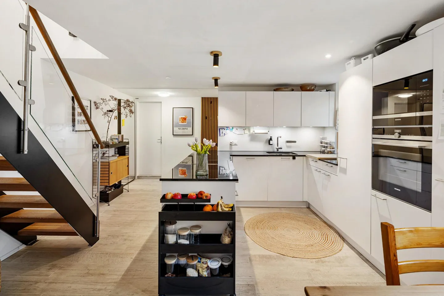 Casa d'angolo TOP-Ristrutturata a Hittnau-Isikon - Foto 4 di 28