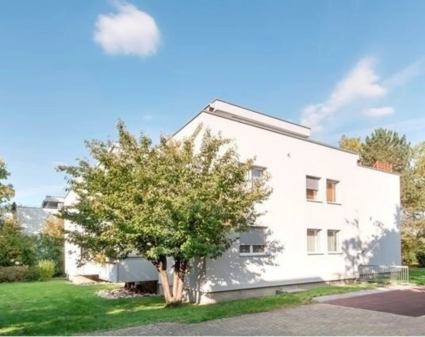 Dachwohnung mit Terrasse - Einen Monat Herbstbonus! - Foto 1 von 11