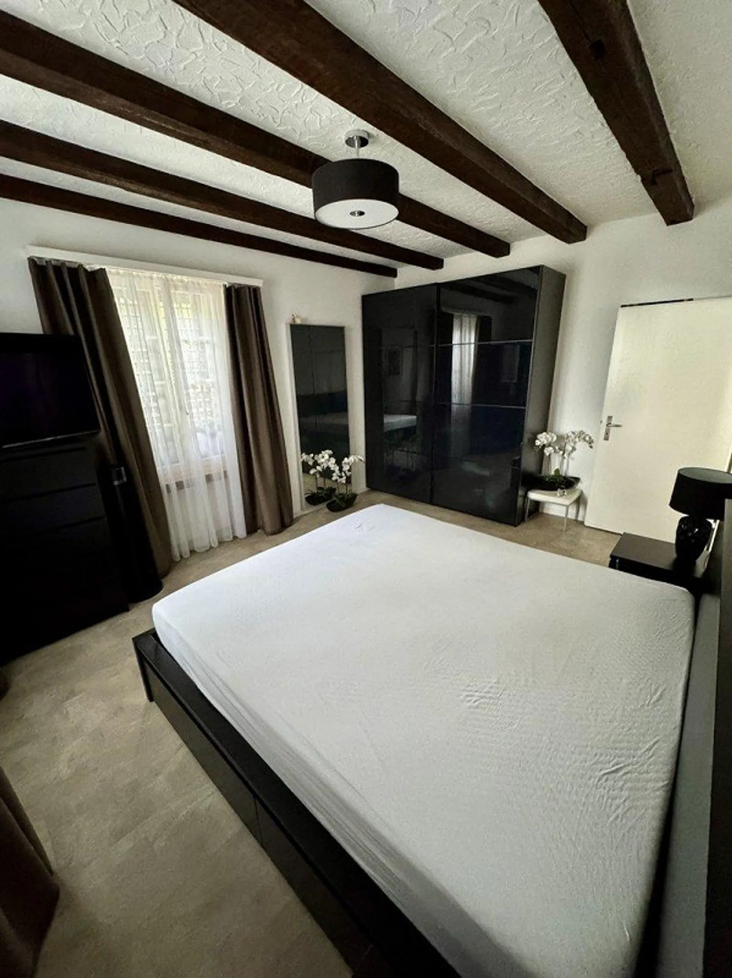 Charming 2.5-room apartment with balcony in Winterthur - Photo 7 of 13