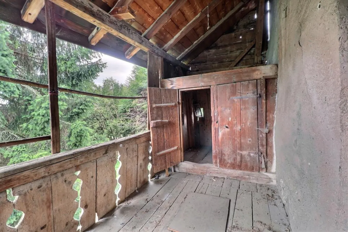 Prächtiges Dorfhaus mit Renovierungsprojekt - Foto 3 von 10