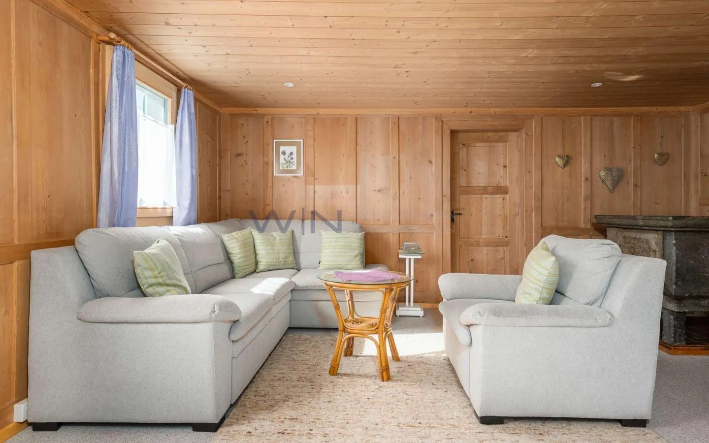 Traditional Home Decor (two holiday apartments including expansion potential) - Photo 2 of 11