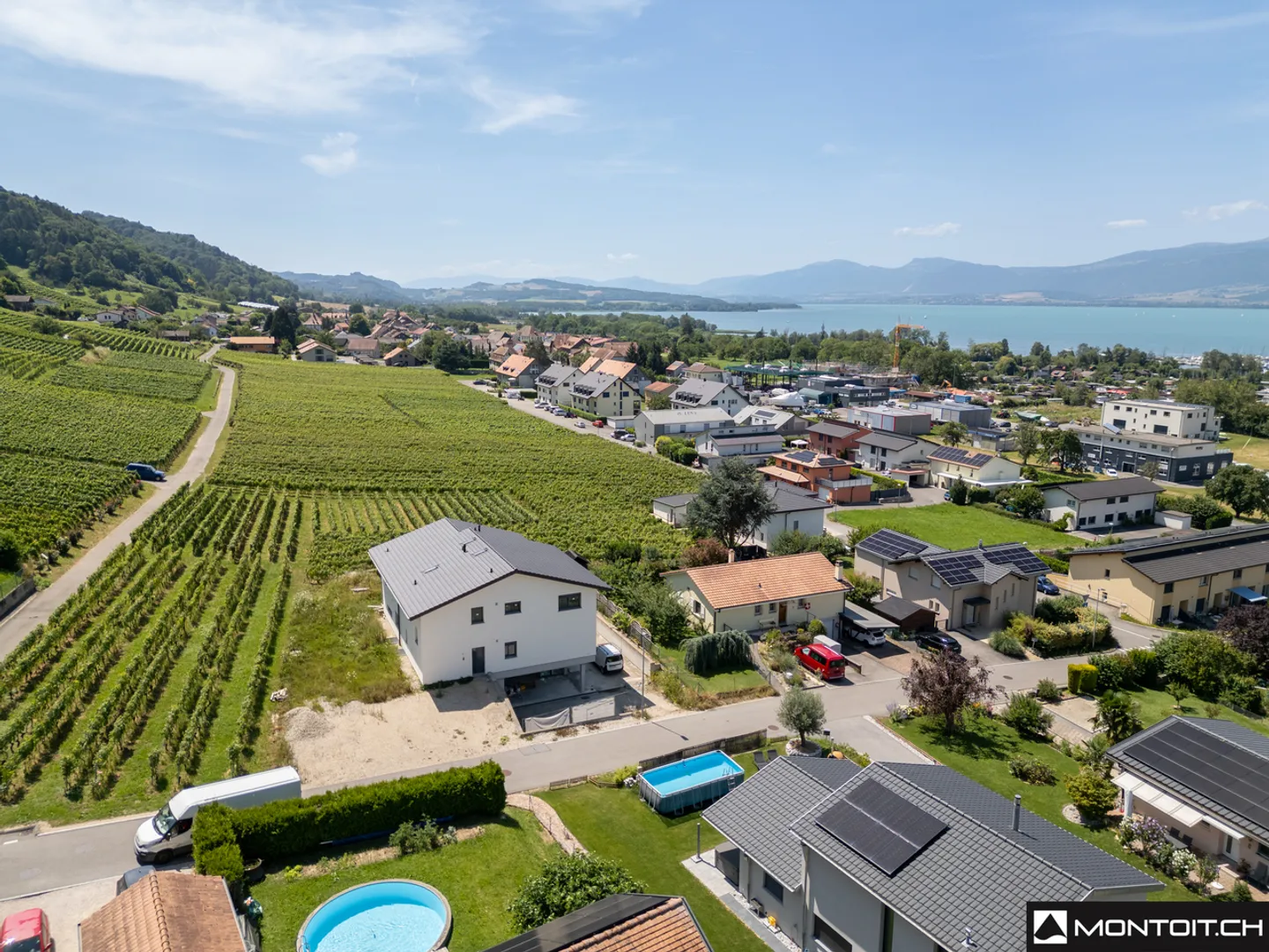 Cheyres, in affitto, appartamento di 2,5 locali, vista sul lago di Neuchâtel! - Foto 1 di 8