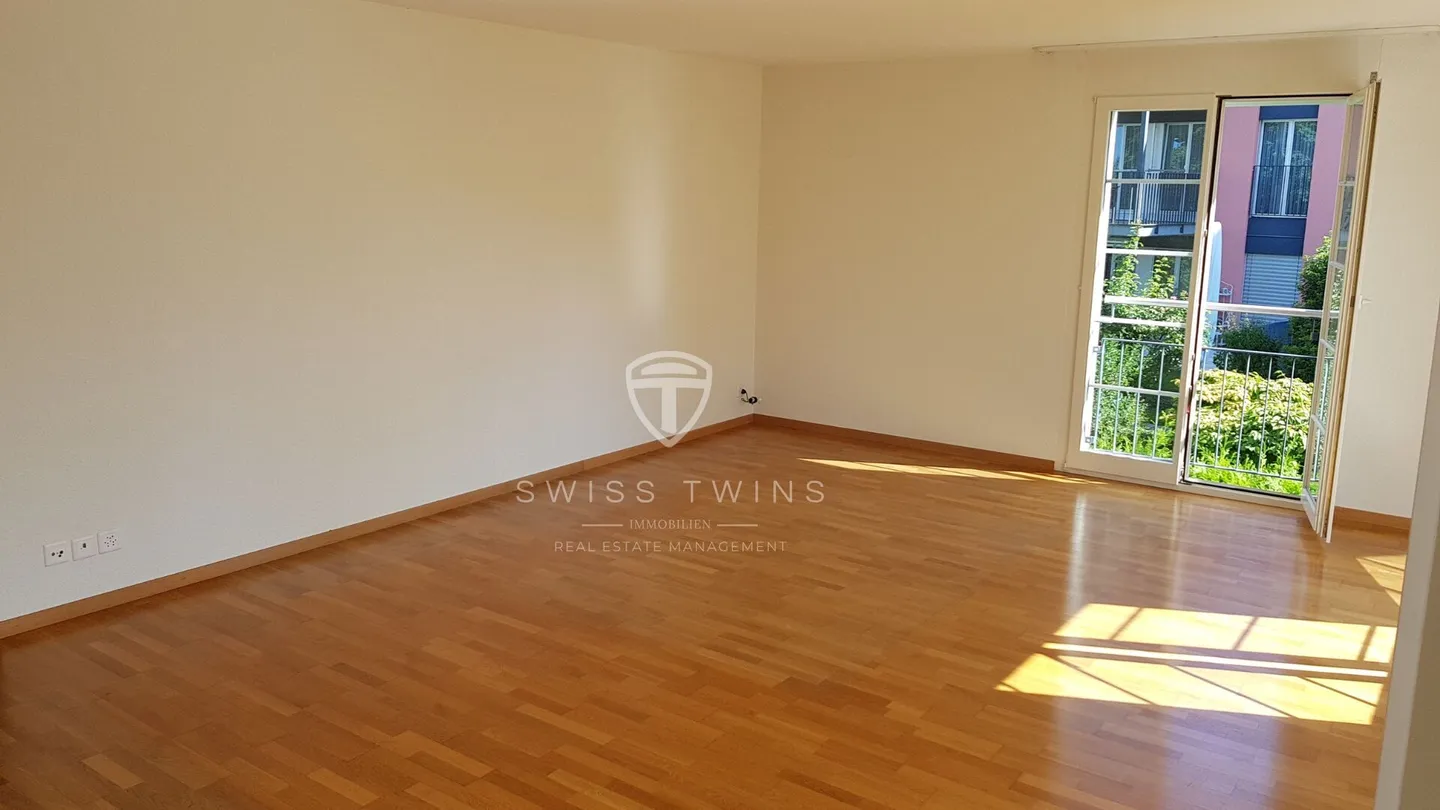 Your new dream apartment - stylish living in a quiet, family-friendly environment - Photo 5 of 12