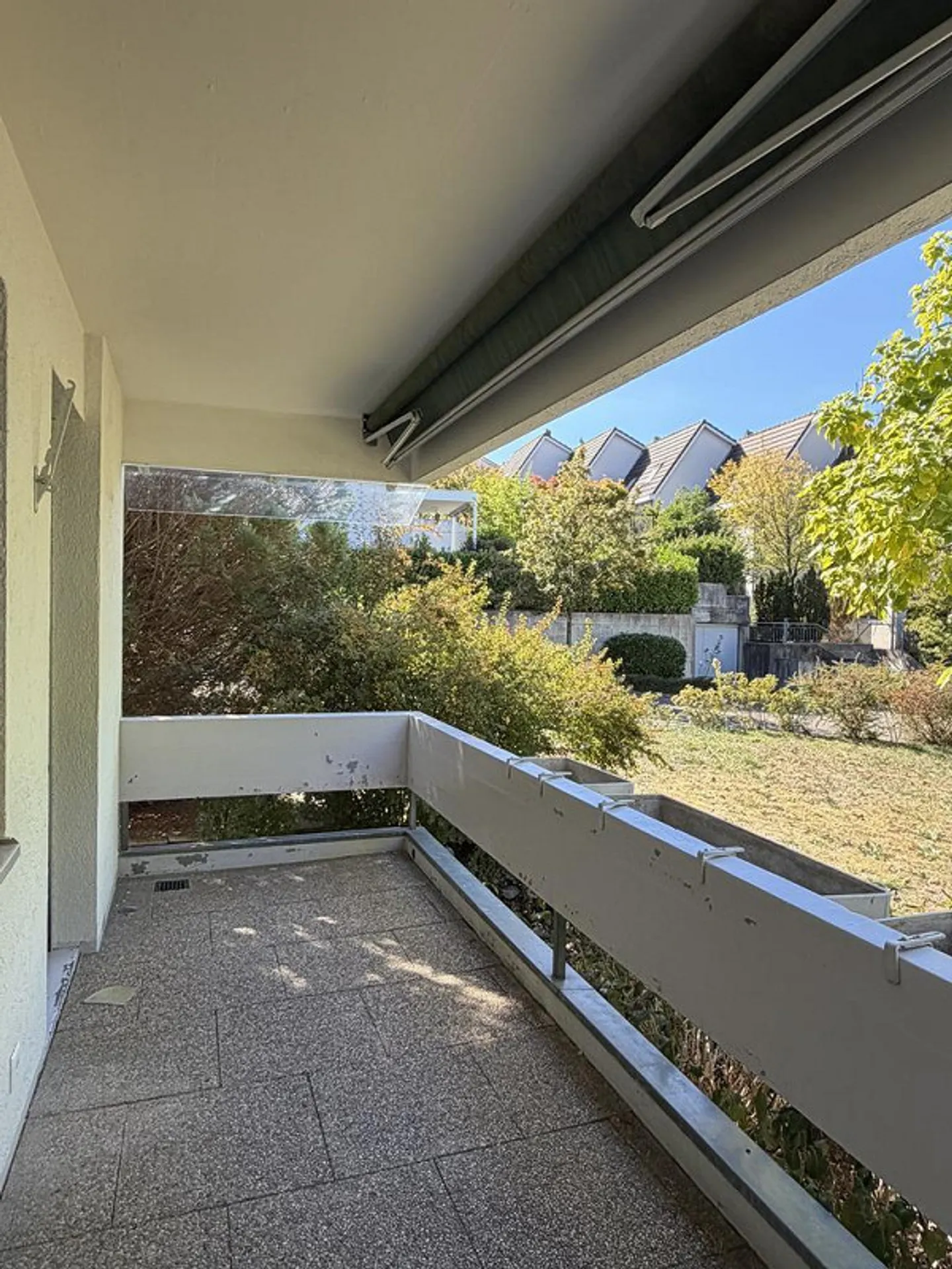 Appartamento 4,5 locali con nuova cucina moderna a Oberwil - Foto 11 di 11