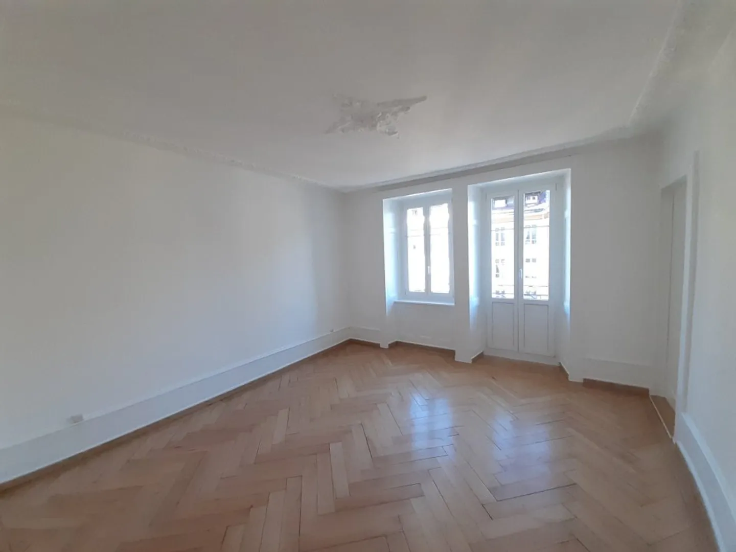 05299 - Appartement 3 pièces - Paix 109 - La Chaux-de-Fonds - Photo 2 sur 6