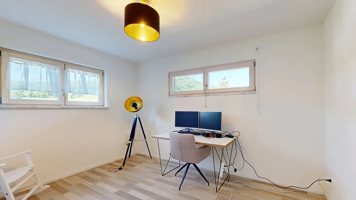 Casa unifamiliare indipendente di 5,5 stanze con stufa svedese - Foto 7 di 25