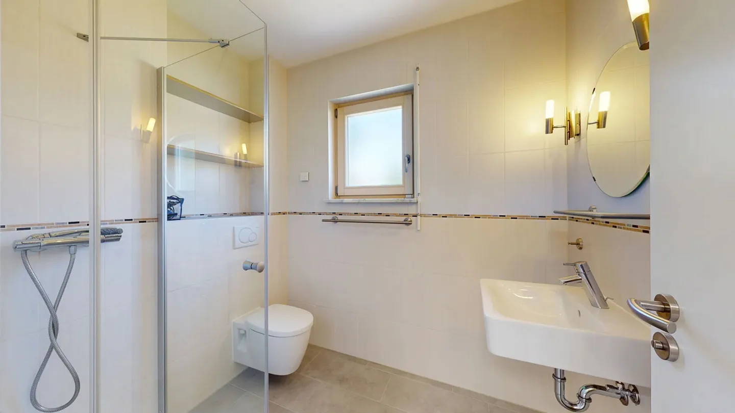Casa unifamiliare indipendente di 5,5 stanze con stufa svedese - Foto 9 di 25