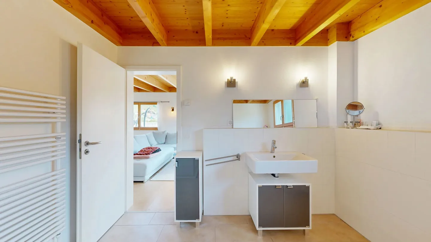Casa unifamiliare indipendente di 5,5 stanze con stufa svedese - Foto 18 di 25