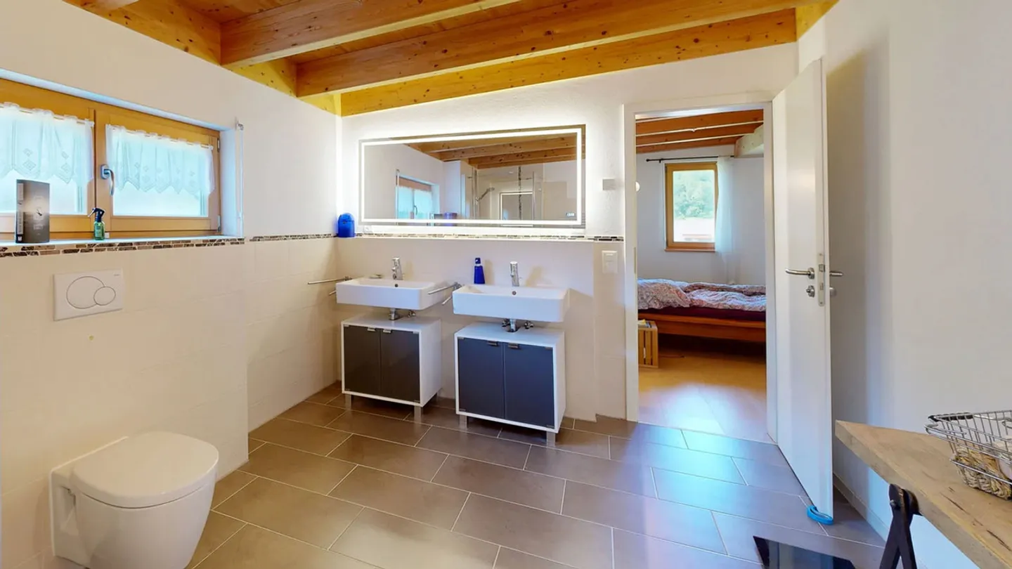 Casa unifamiliare indipendente di 5,5 stanze con stufa svedese - Foto 15 di 25