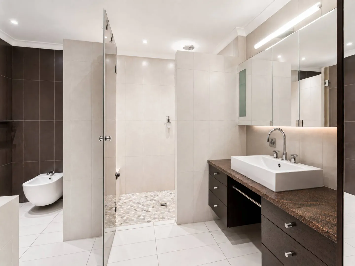 Appartamento di Lusso con Vista Lago - Foto 11 di 13