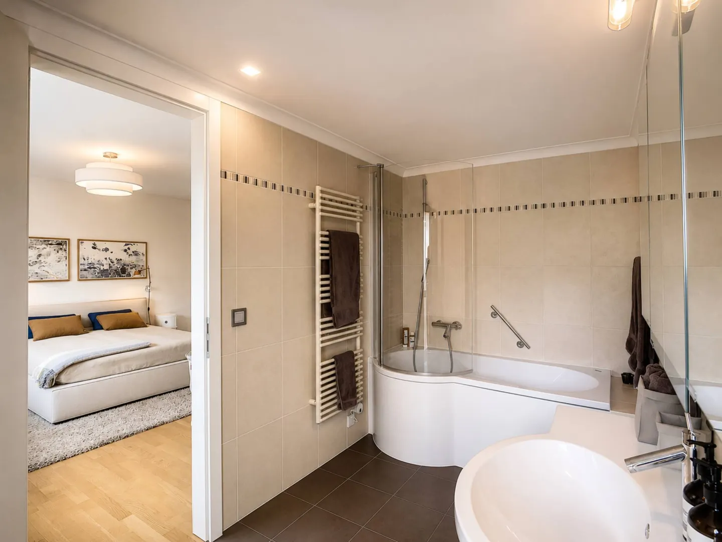 Appartamento di Lusso con Vista Lago - Foto 13 di 13