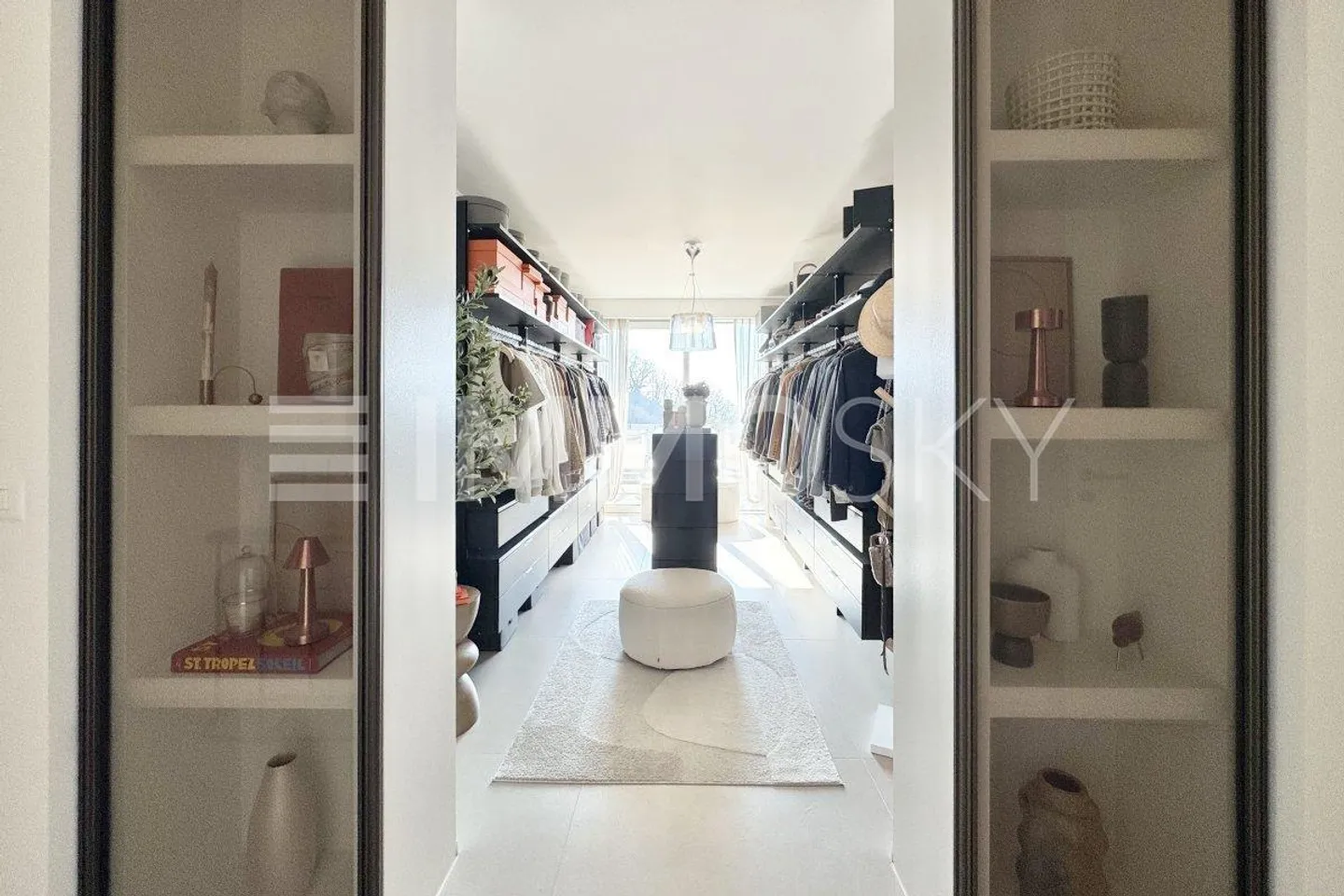 Appartement der Luxusklasse mit Panoramablick auf den See - Foto 4 von 5