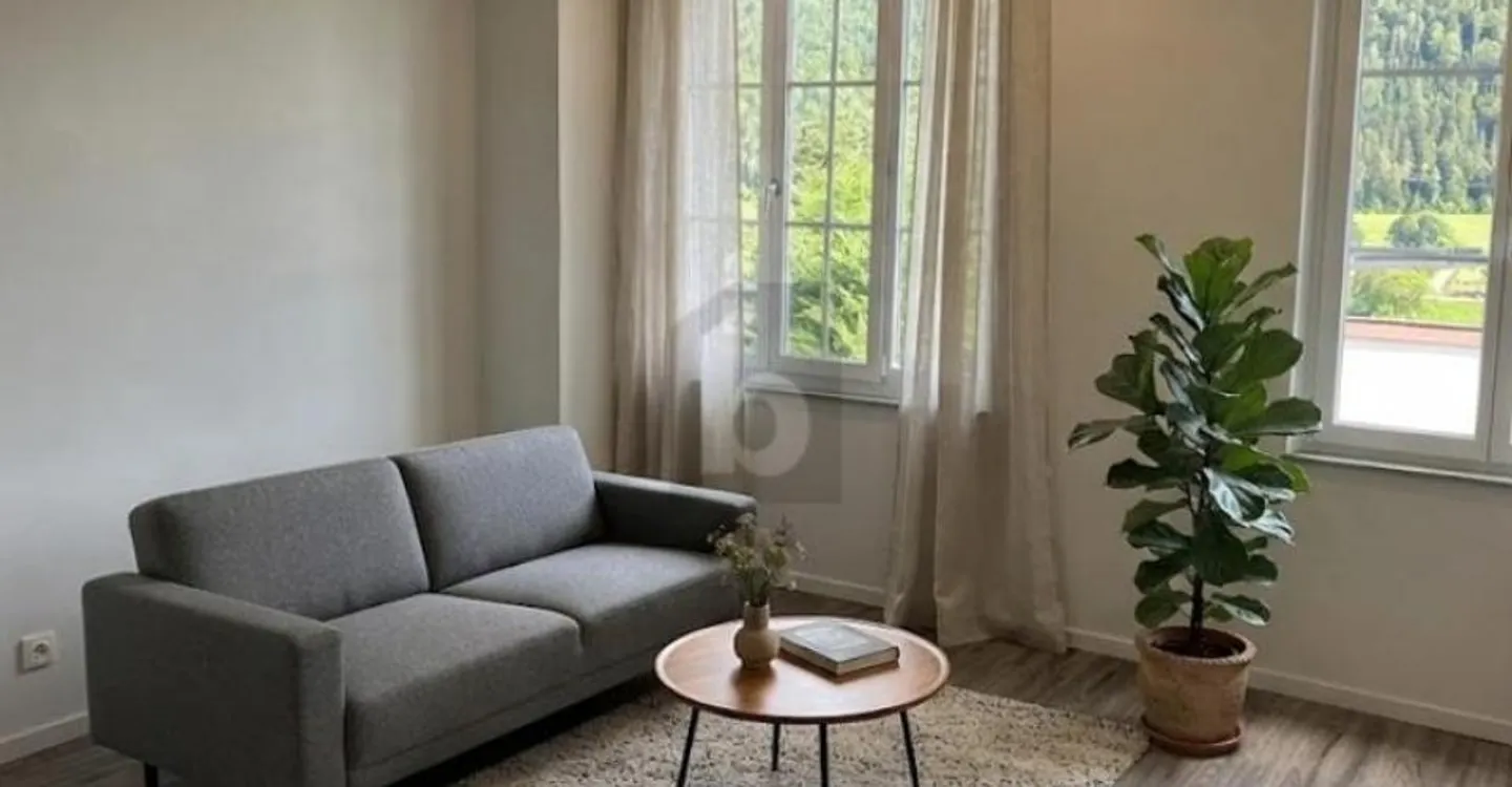 RENOVATED, SPACIOUS AND BRIGHT - Photo 2 of 6