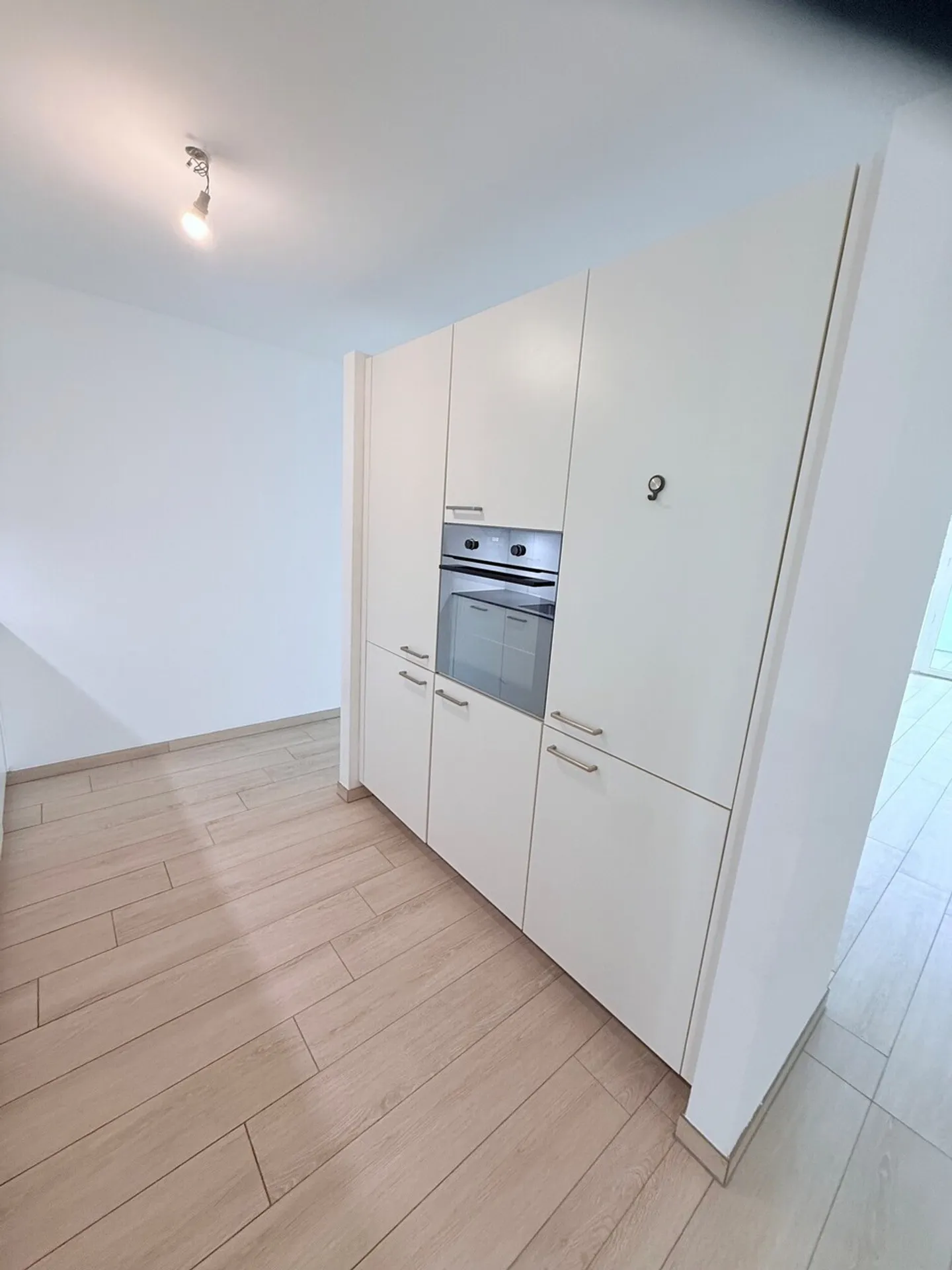 Appartement élégant 3.5 pièces - Photo 4 sur 11