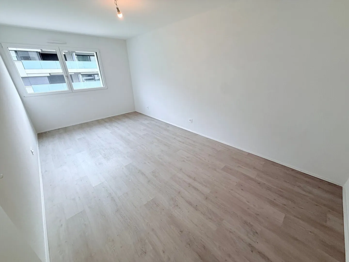 Appartement élégant 3.5 pièces - Photo 7 sur 11