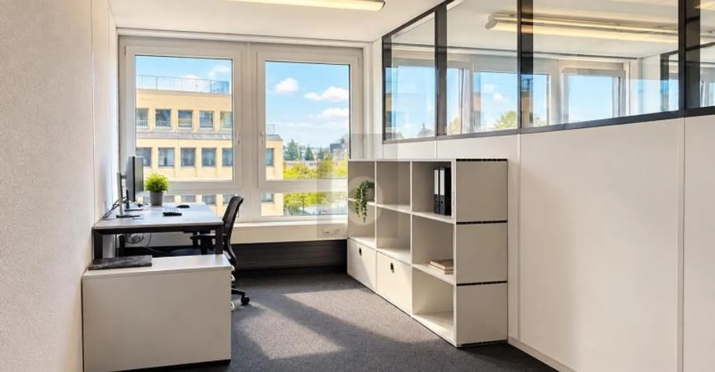 Modernes Büro in Dübendorf - Foto 1 von 5