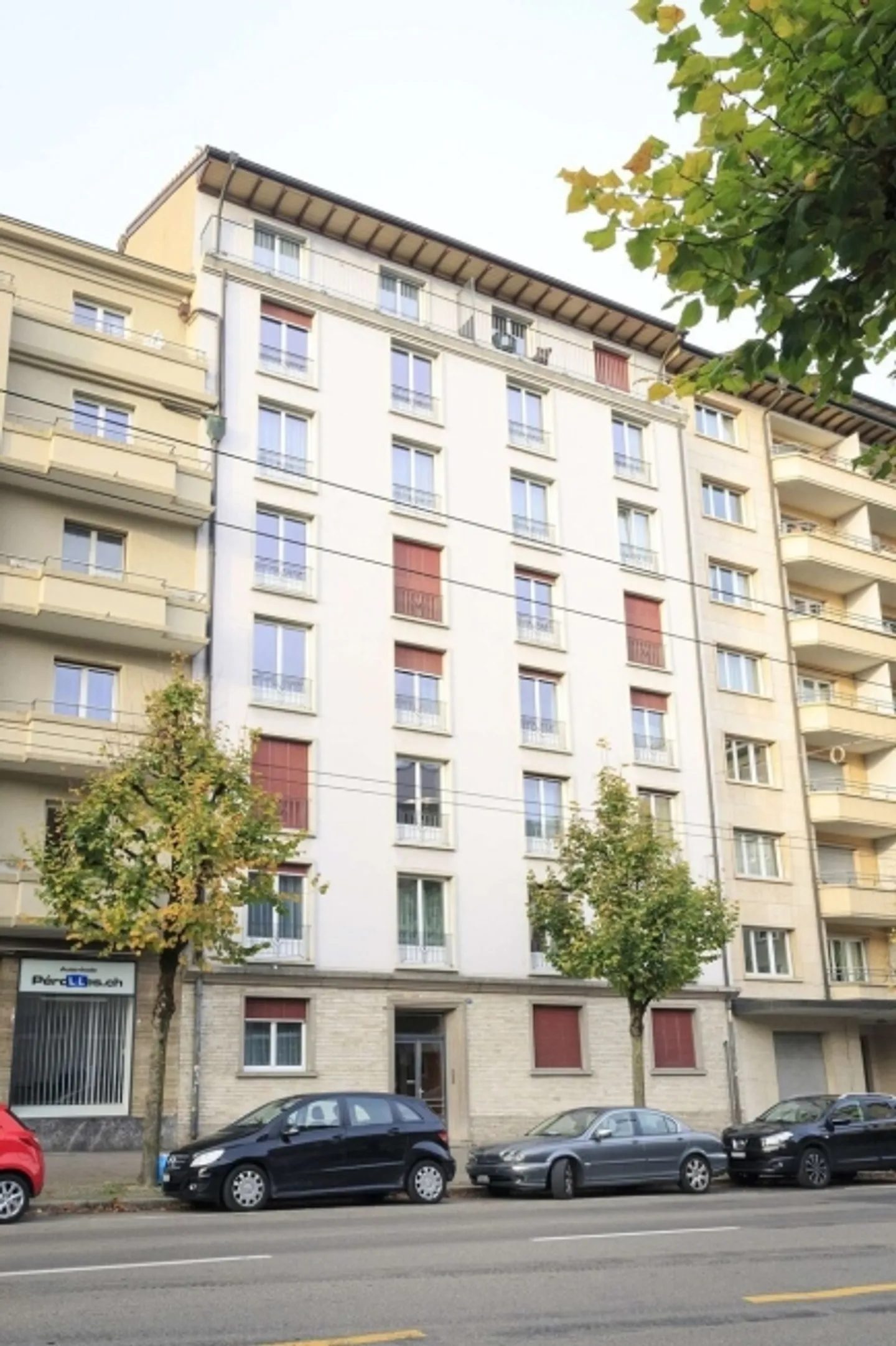 Charmante 3.5 Wohnung zu vermieten in Fribourg - Foto 2 von 9