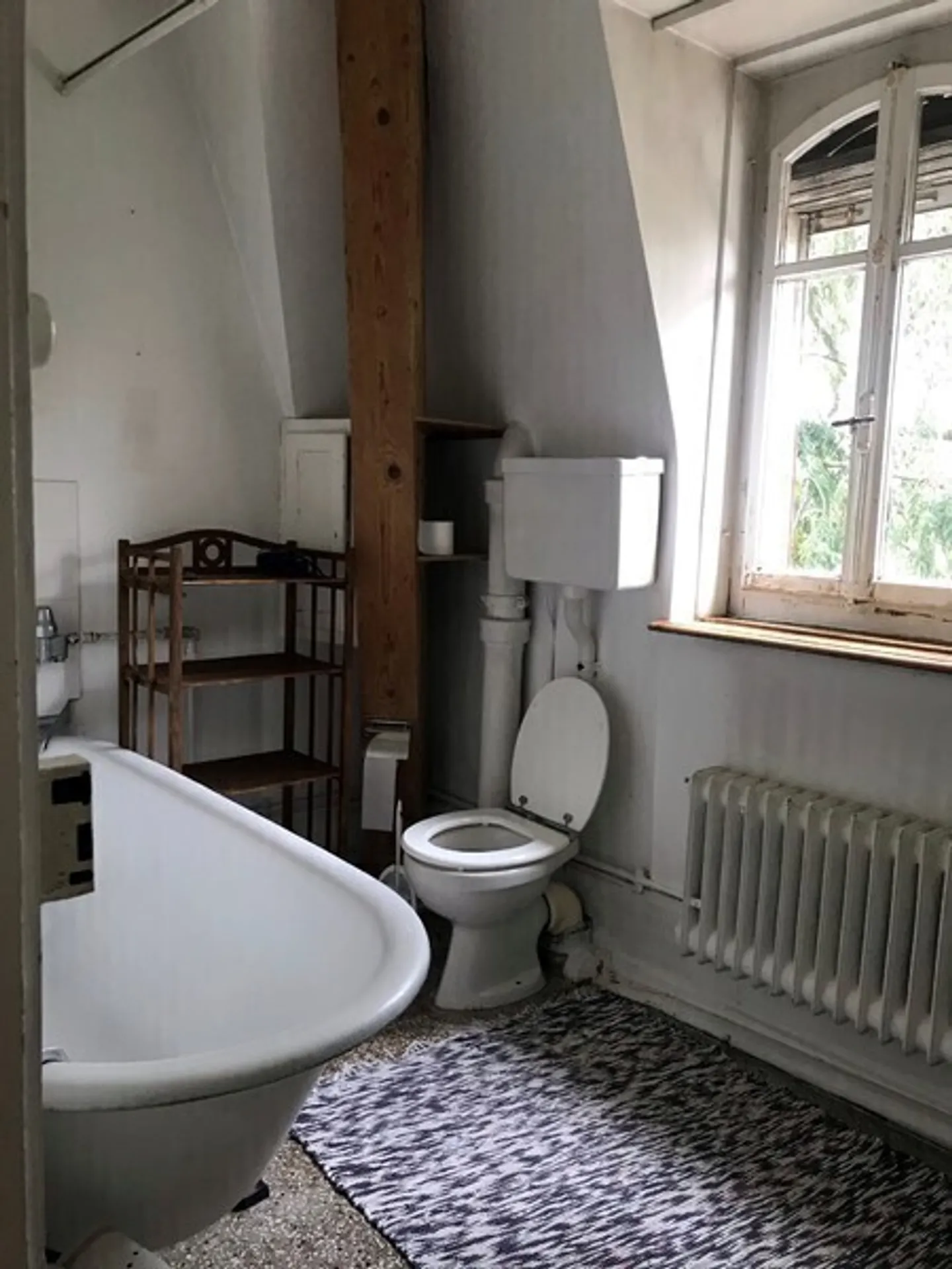 Appartamento arredato in zona tranquilla - Foto 7 di 9