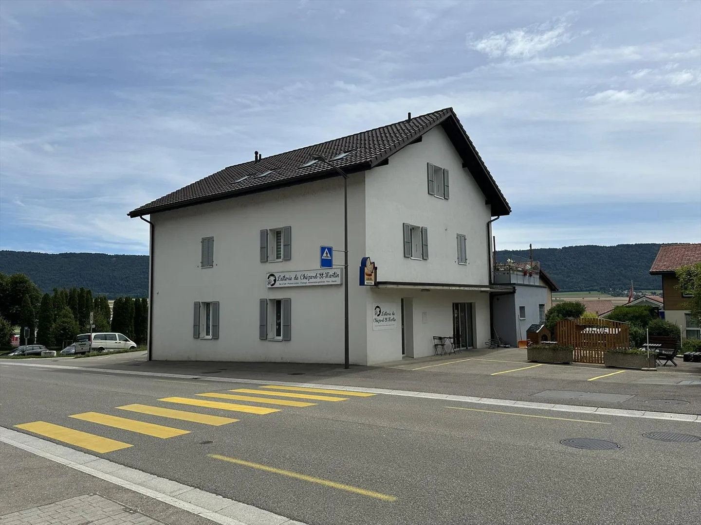 Edificio residenziale - Foto 2 di 8