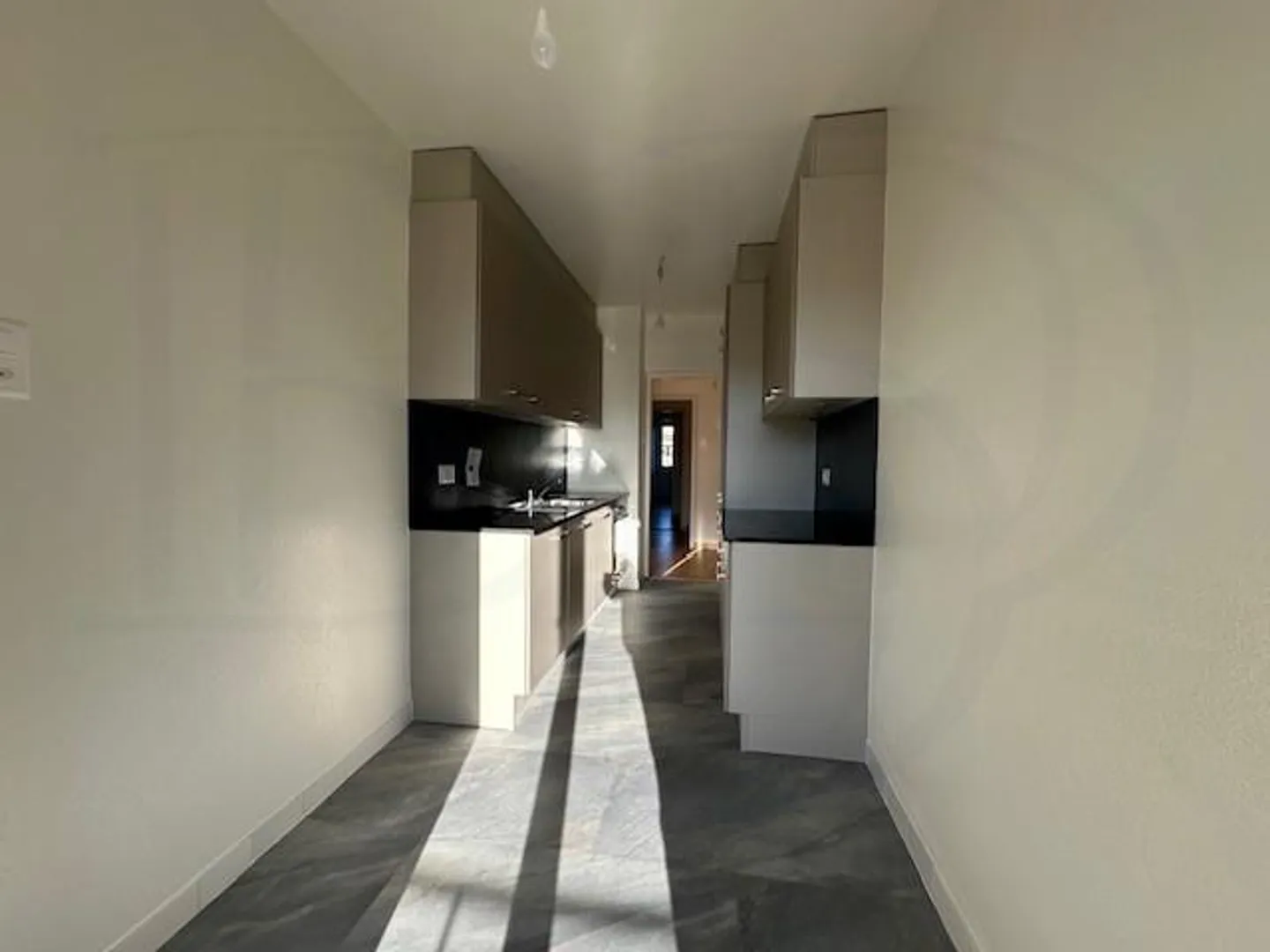 EN EXCLUSIVITE A CHAMPEL - APPARTEMENT EN PPE DE 4 PIECES DE 108m² - Photo 4 sur 9