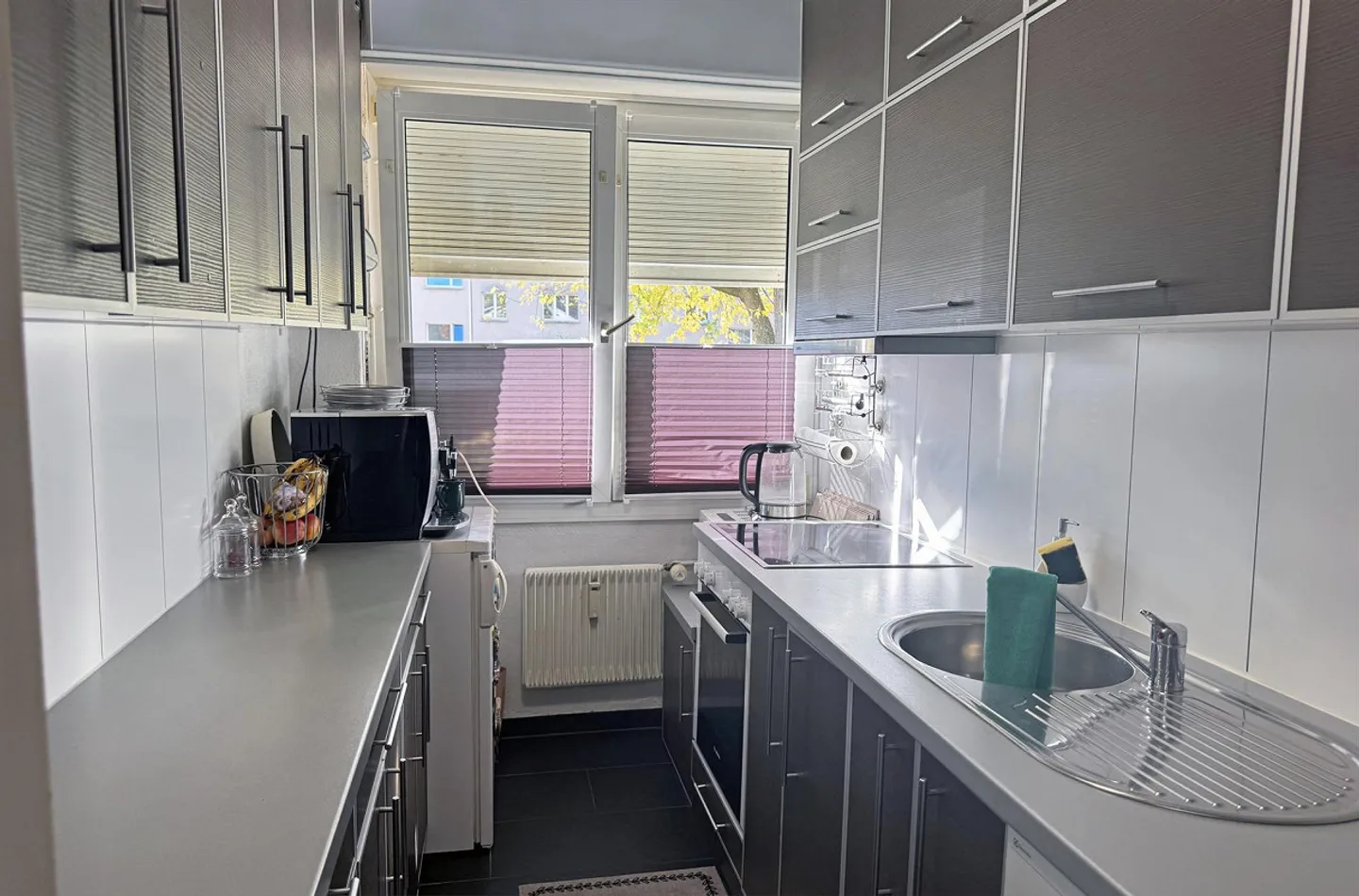 "4-Familienhaus mit Potenzial - Ittigen" - Foto 6 von 14