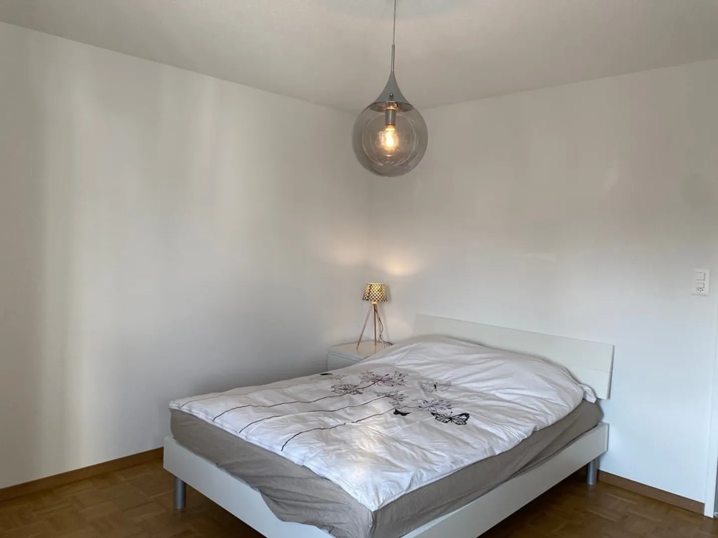 Ampio appartamento di 3,5 stanze con mobili – Nel cuore di Dübendorf, Zurigo - Foto 7 di 13