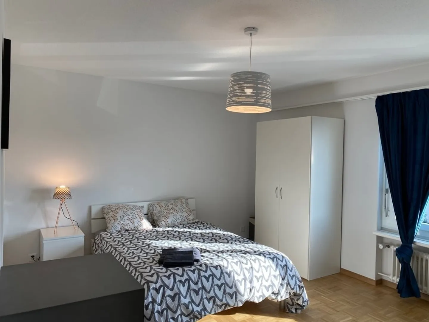 Ampio appartamento di 3,5 stanze con mobili – Nel cuore di Dübendorf, Zurigo - Foto 4 di 13
