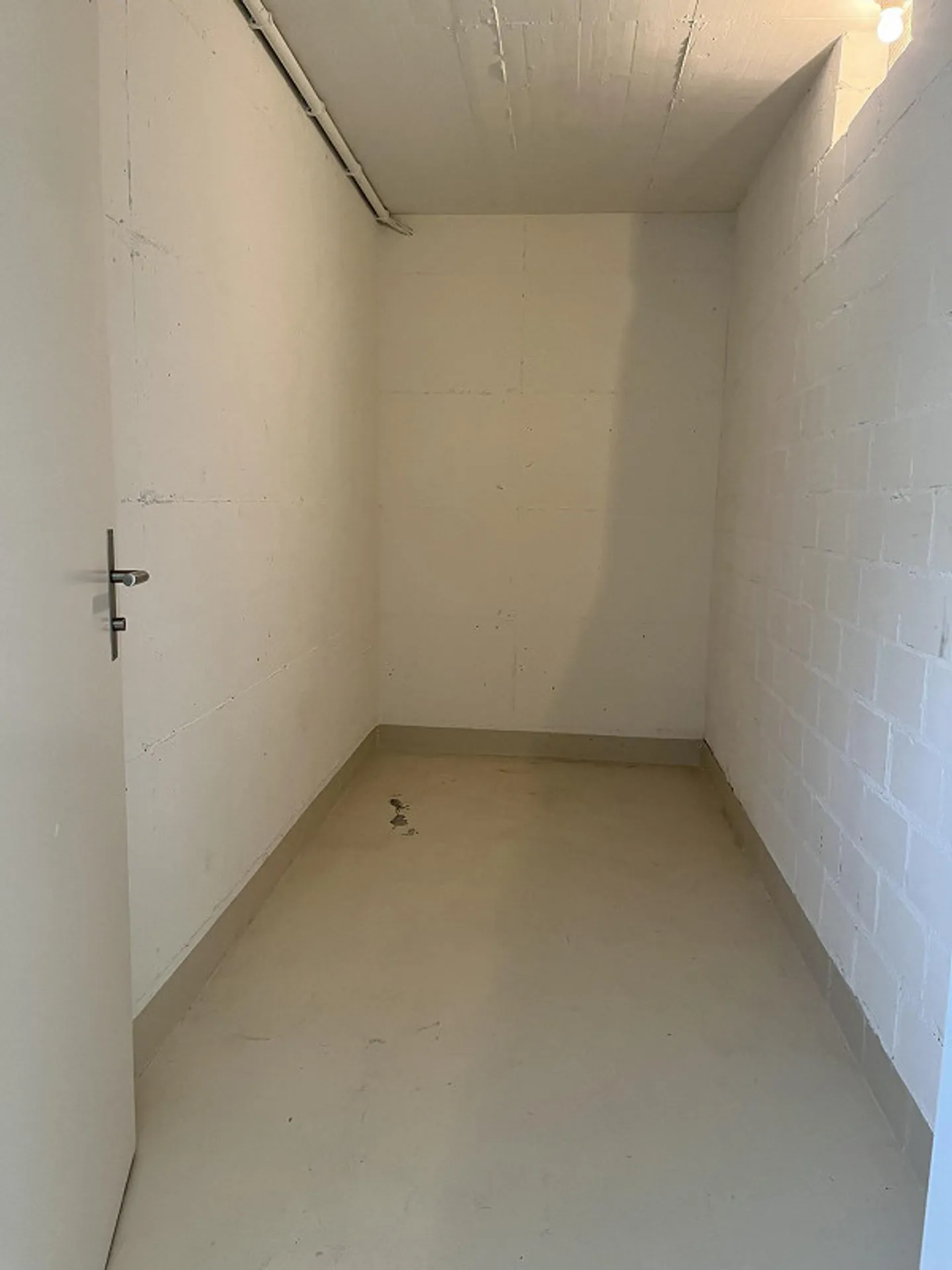 Helle 4.5 Zimmer Wohnung mit Balkon - Foto 10 von 13