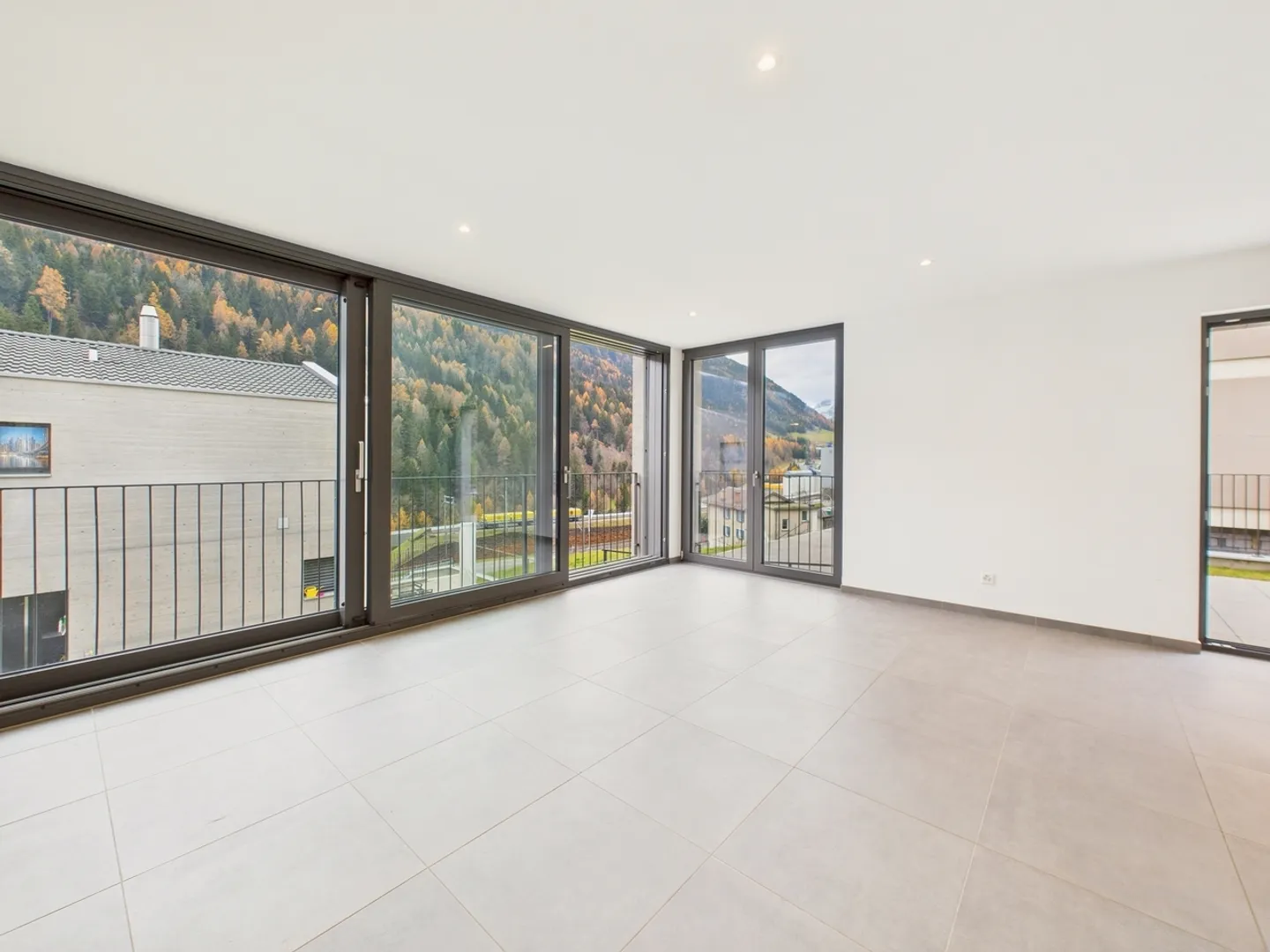 Modern Villa in Airolo - Photo 6 of 13