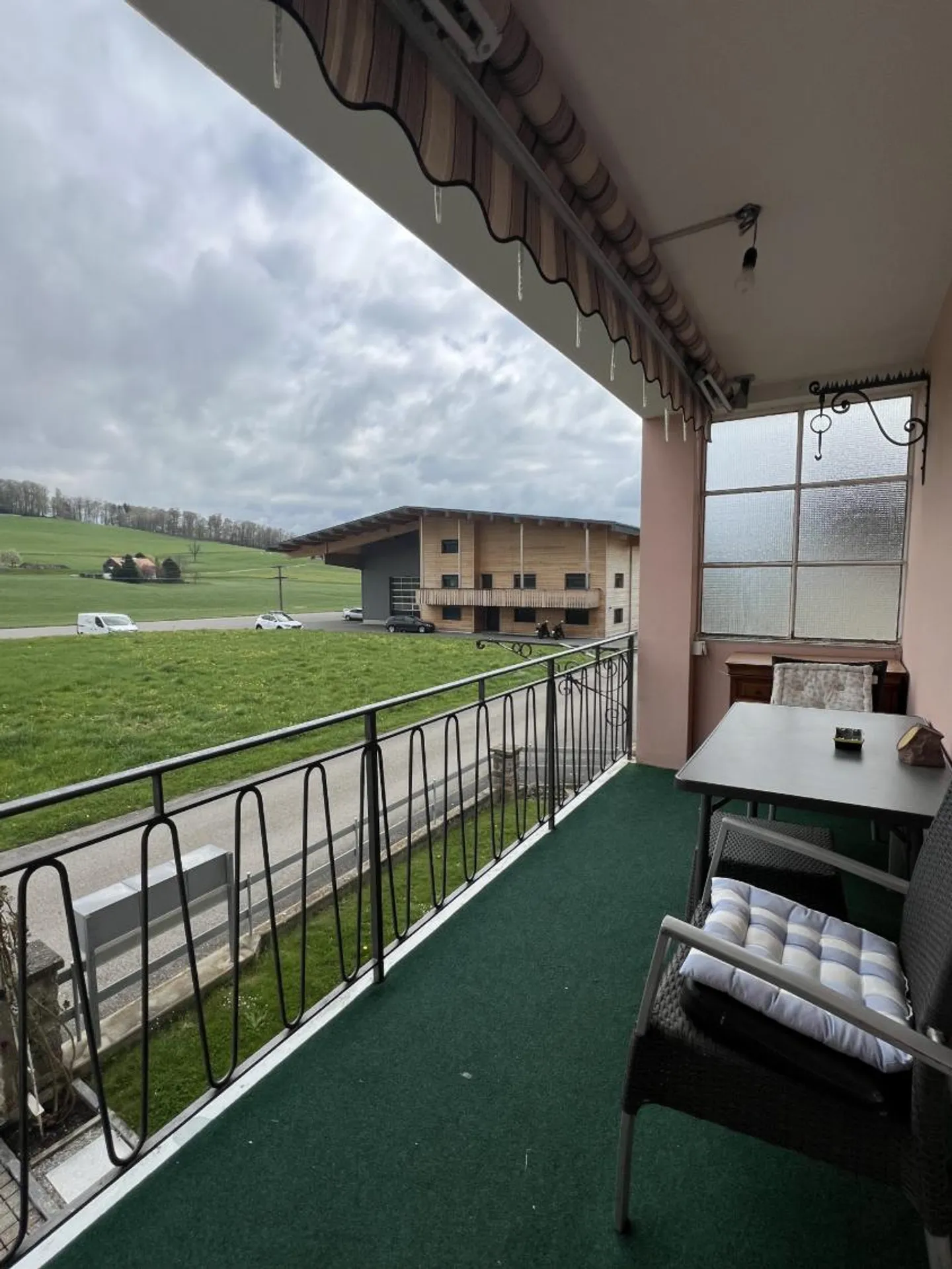 Zu vermieten - 4,5-Zimmer-Wohnung in Mézières - Foto 11 von 12