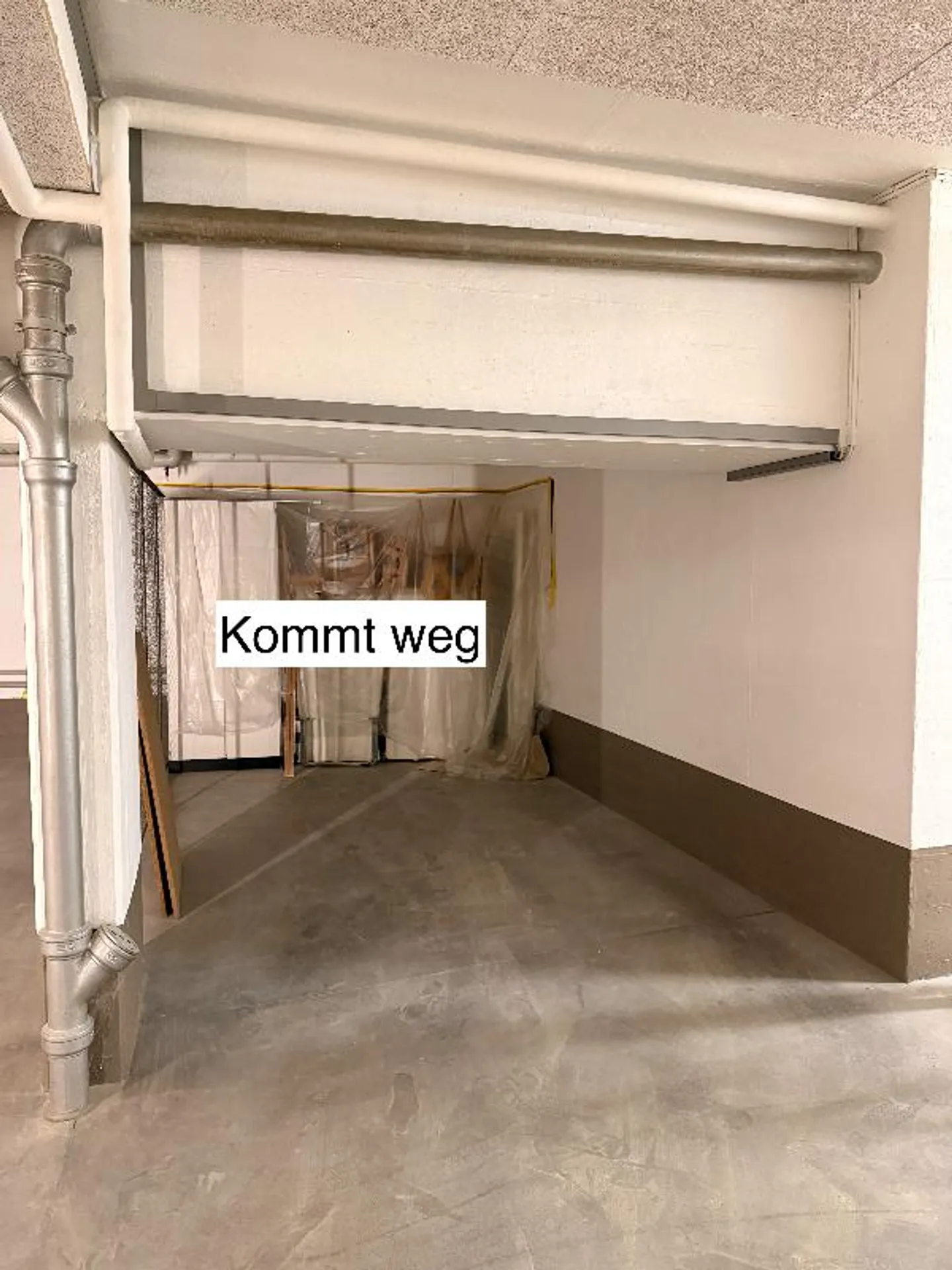 Garage souterrain - Photo 1 sur 3