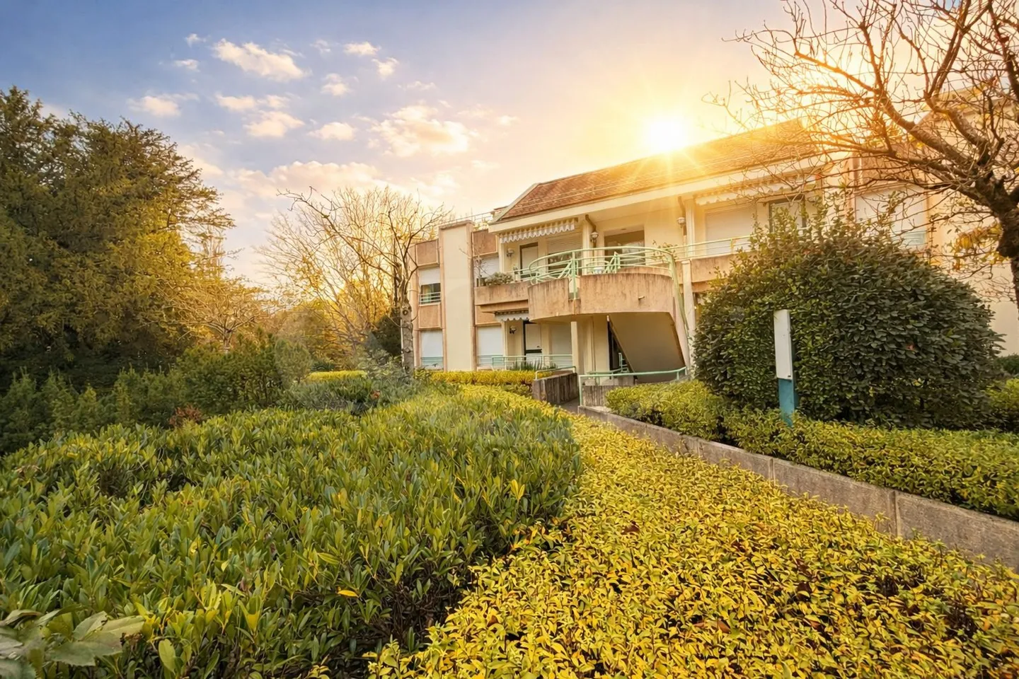 7-9 Ch. des Graviers - Duplex mit 6,5 Zimmern - Residence Fleur-d'Eau - Foto 1 von 11