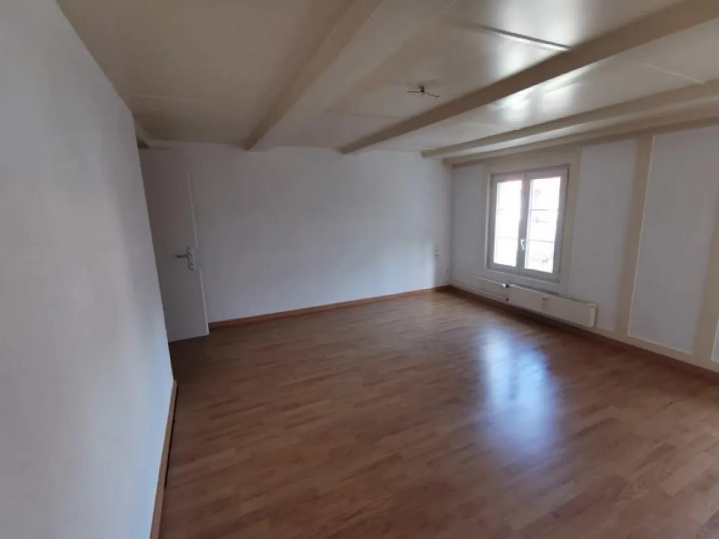 Geräumige Erdgeschosswohnung - Foto 4 von 8