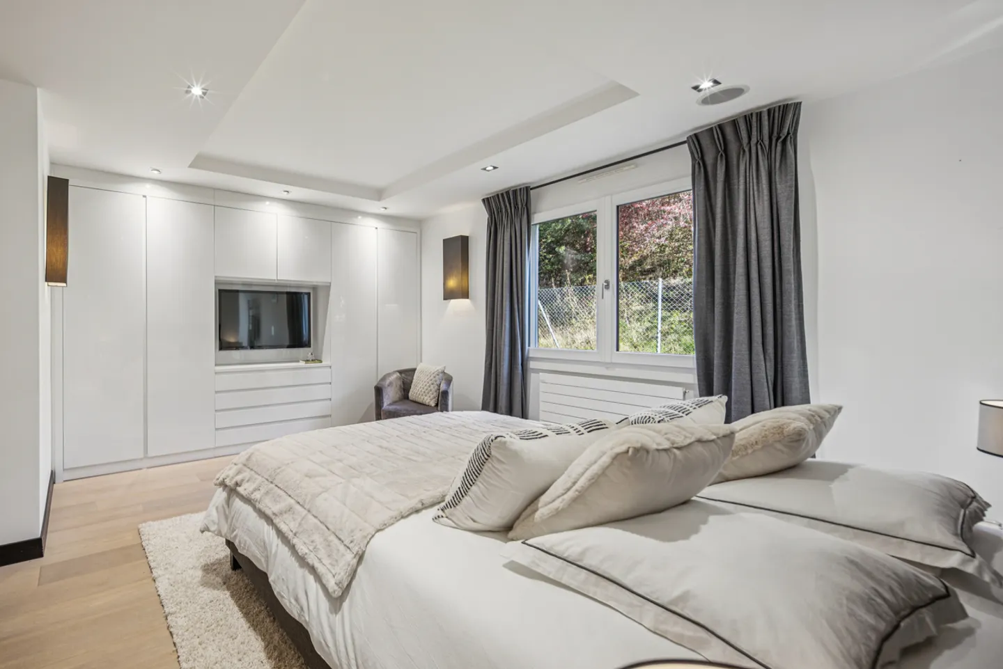 PULLY SUD Luxurious apartment located a stone's throw from the lake - Photo 9 of 16
